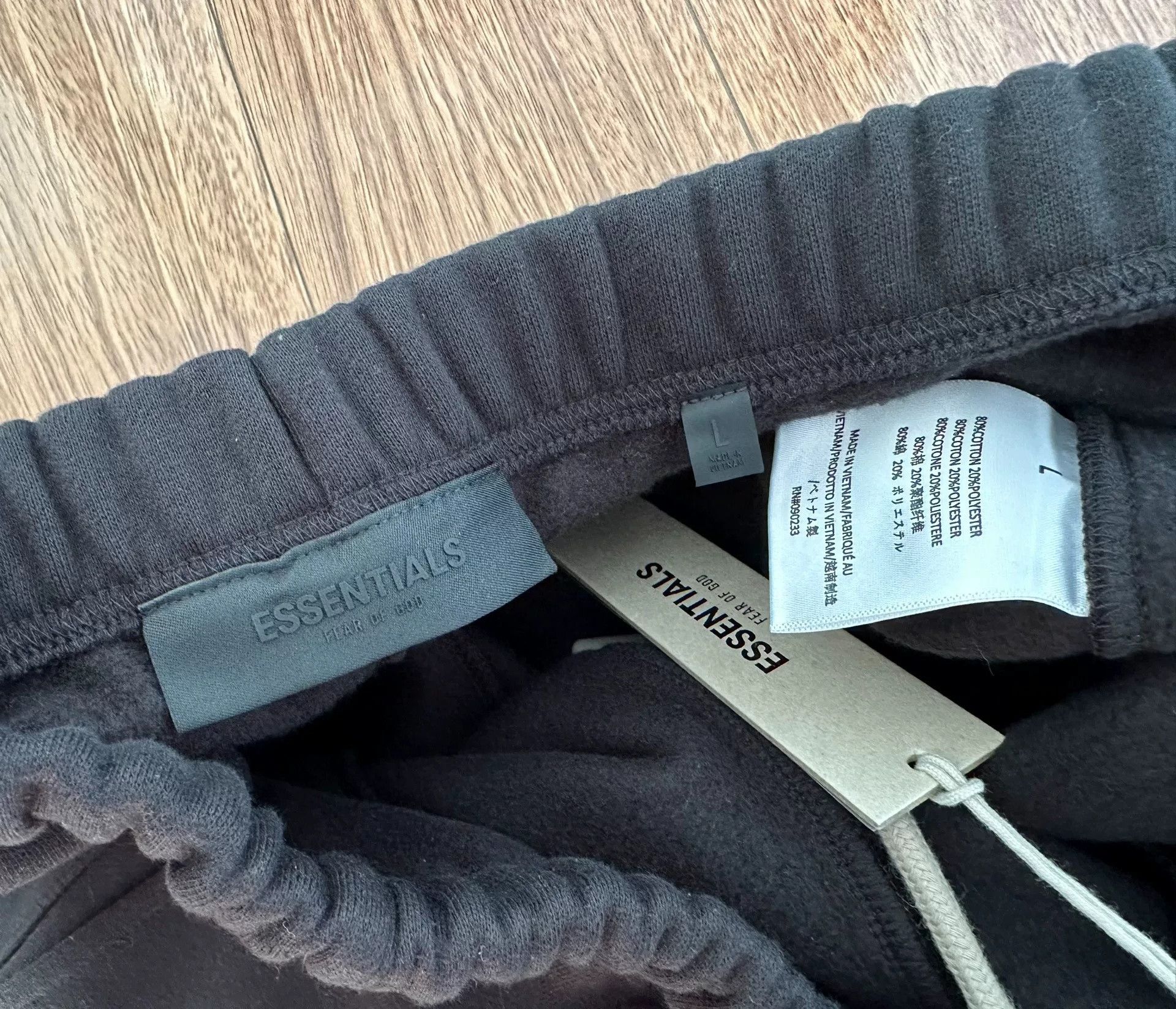 Fear of God Fear Of God Essentials 23SS Sweatpant Size US 32 / EU 48 - 5 Thumbnail