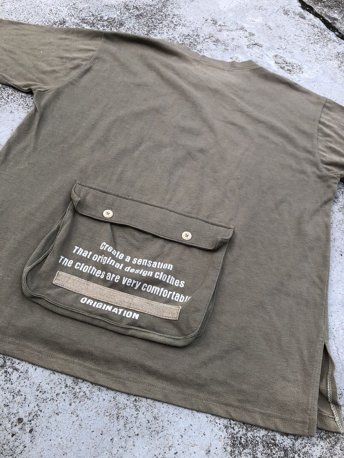 Hypebeast RARE⚡️⚡️BACK POCKET OVERSIZE TEE BY MONOPOINT Size US L / EU 52-54 / 3 - 7 Thumbnail