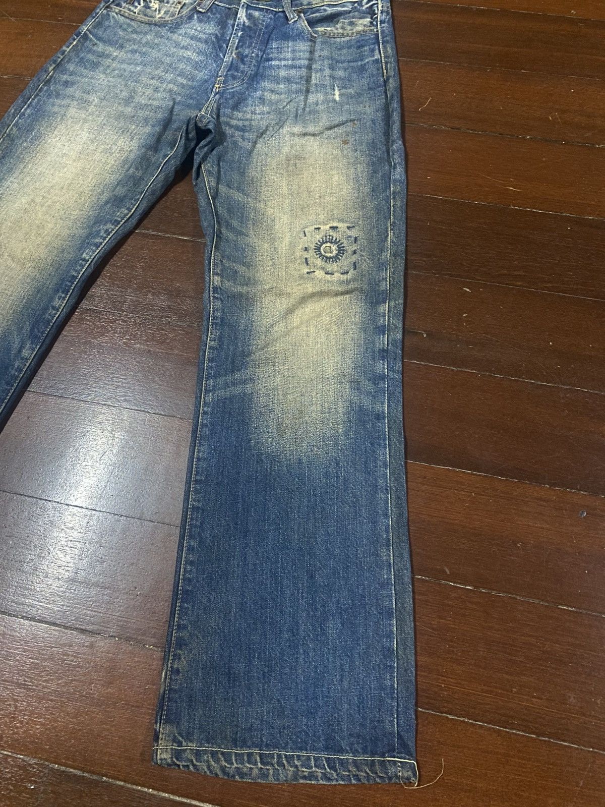 Abercrombie & Fitch Vintage Abercrombie Blue Wash Distressed mud wash lowrise Size US 33 - 4 Thumbnail