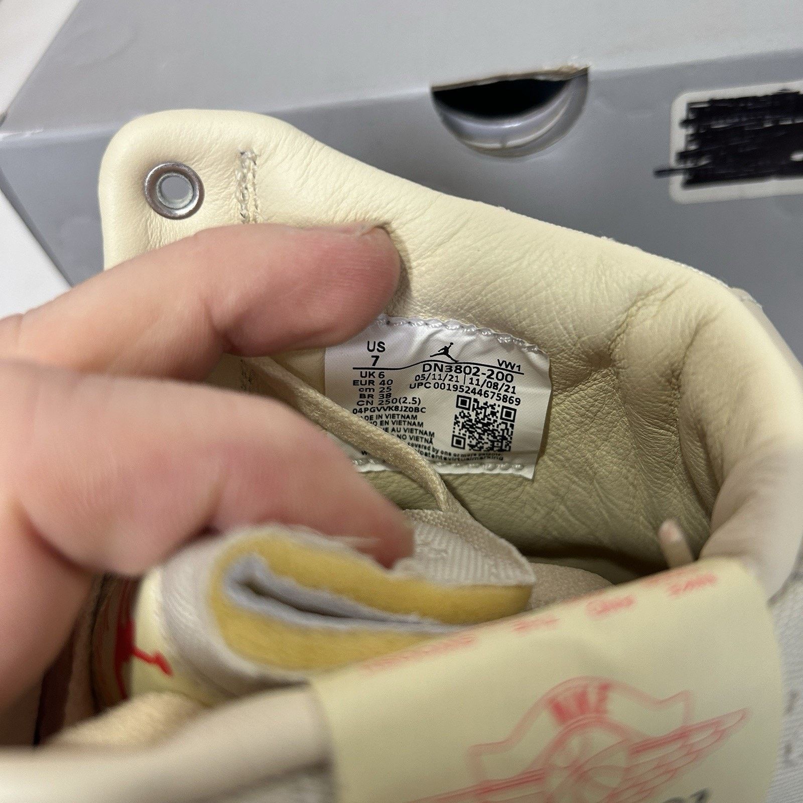 Jordan Brand Nike Air Jordan 2 Retro SP x Union LA “Rattan” DN3802-200 Size US 8.5 / IT 38.5 - 6 Thumbnail