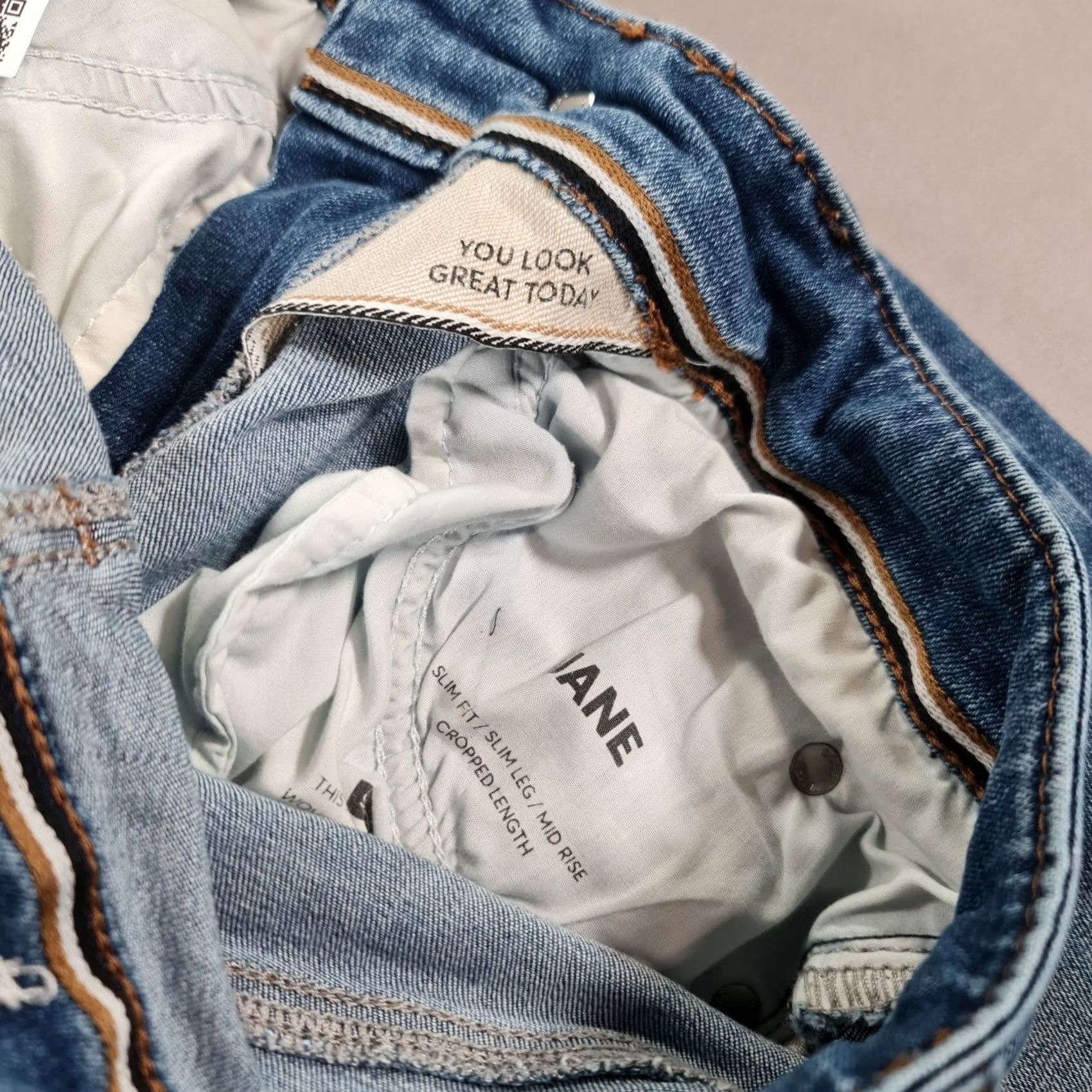 Hugo Boss HUGO BOSS Jeans Blue W26 L27 Slim Cropped Denim 5-Pocket Stretch Machine Washable Womens Size 26" / US 2 / IT 38 - 5 Thumbnail