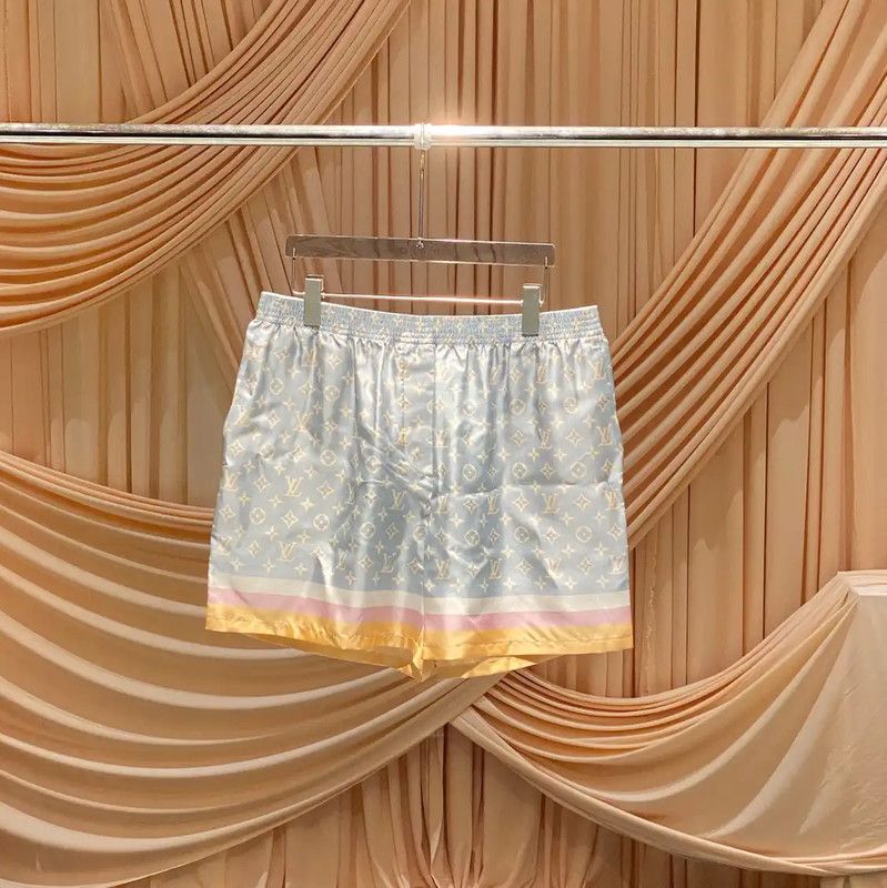 Louis Vuitton Louis Vuitton Colorblock Silk Women's Shorts 0089 Size 38" / US 16 / IT 52 - 1 Thumbnail