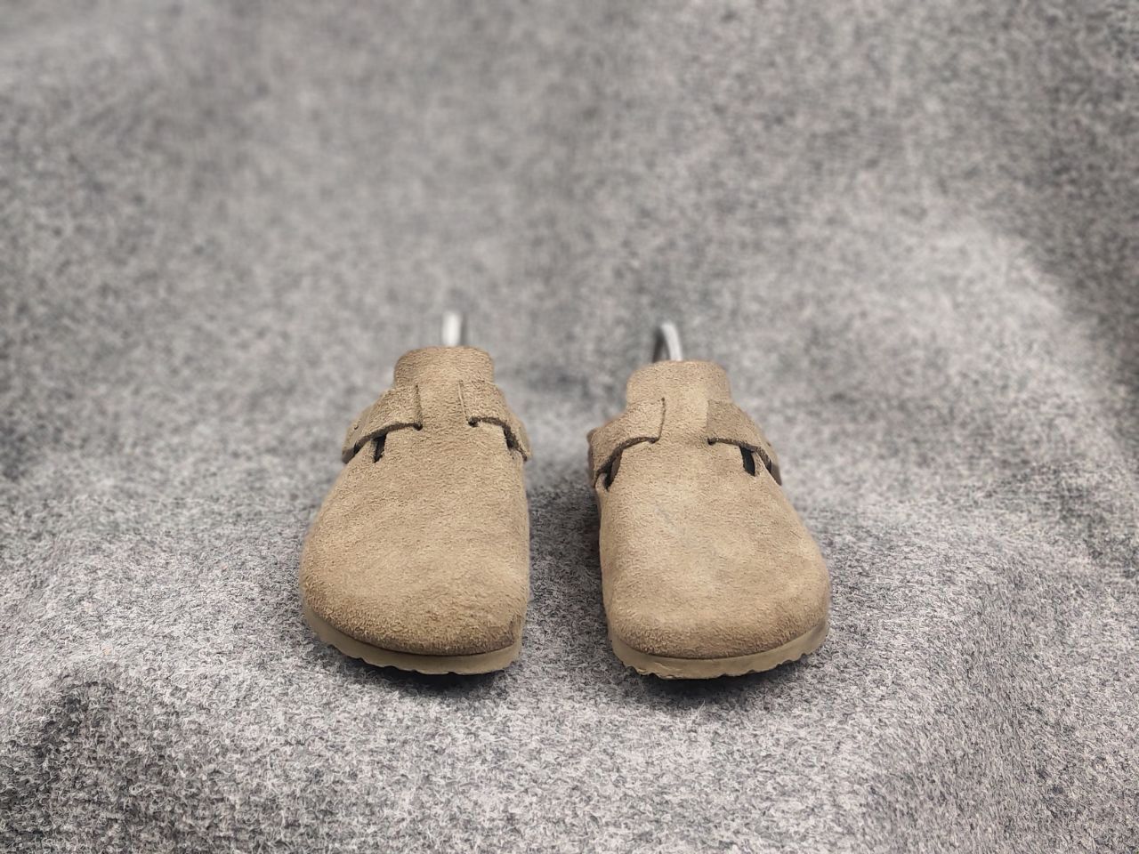 Birkenstock Vintage Birkenstock boston soft leather taupe sandal Shoes Size US 8 / IT 38 - 17 Thumbnail
