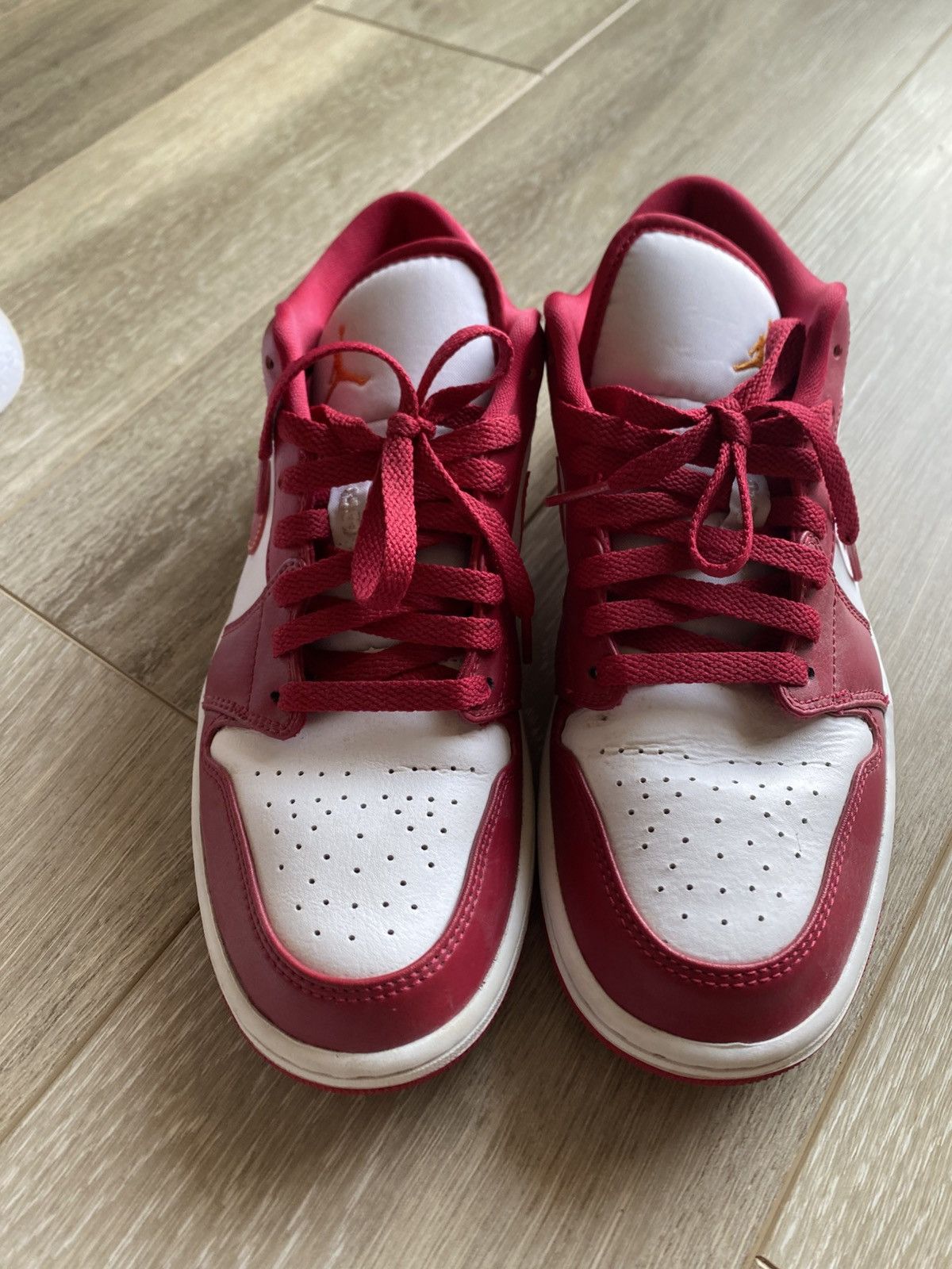 Nike Mens Air Jordan 1 Low cardinal red Size US 9 / EU 42 - 3 Thumbnail