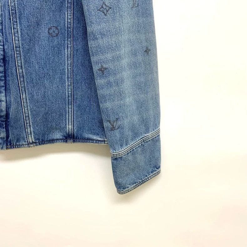 Louis Vuitton Louis Vuitton Gradient full-print denim jacket 2501-Nextarr Size US L / EU 52-54 / 3 - 8 Thumbnail