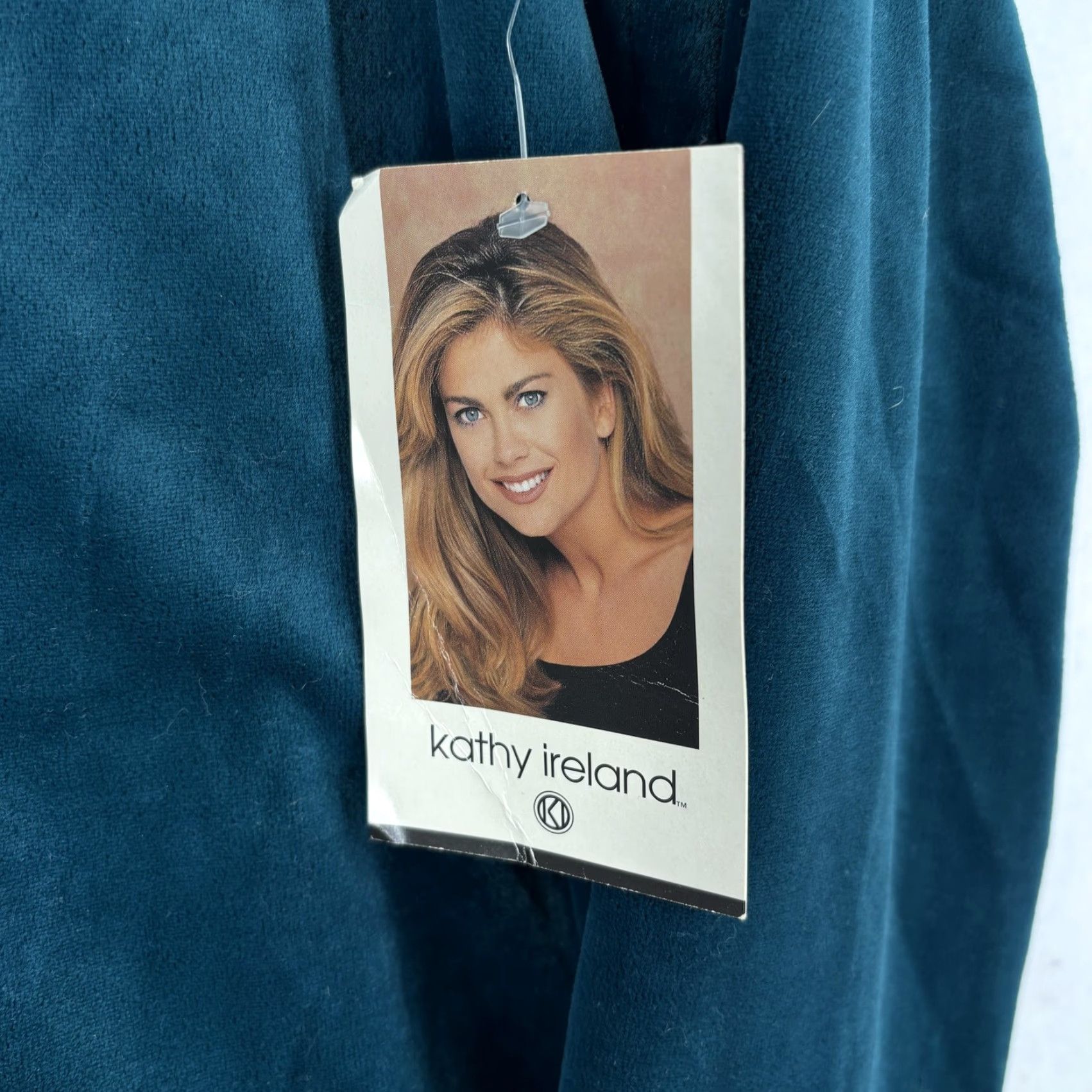 Velour Kathy Ireland Blouse Womens Large Blue Teal Velour Scoop Neck Long Sleeve VTG Size L / US 10 / IT 46 - 4 Thumbnail