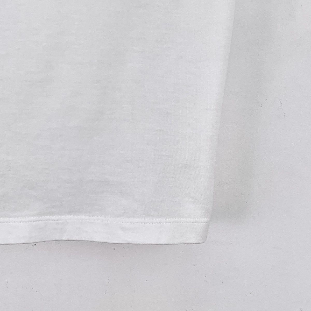 Miu Miu Miu Miu 23 White Logo Sequin Cotton Crew Neck T-Shirt K26WX Size S / US 4 / IT 40 - 5 Thumbnail