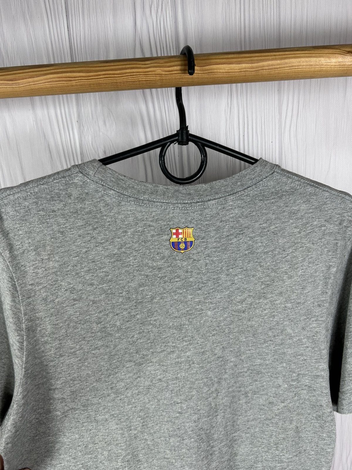 Nike Nike F.C. Barcelona Mes que un club T-Shirt Size S Size US S / EU 44-46 / 1 - 5 Thumbnail