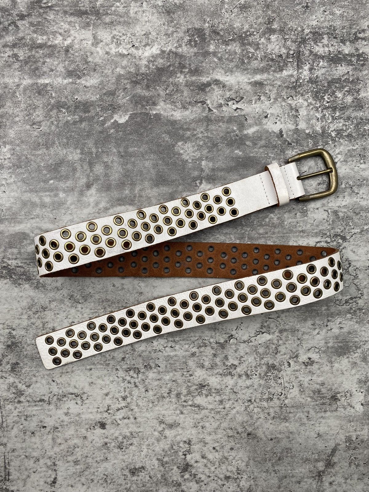 Archival Clothing White Grommet KMRii style belt | Grailed