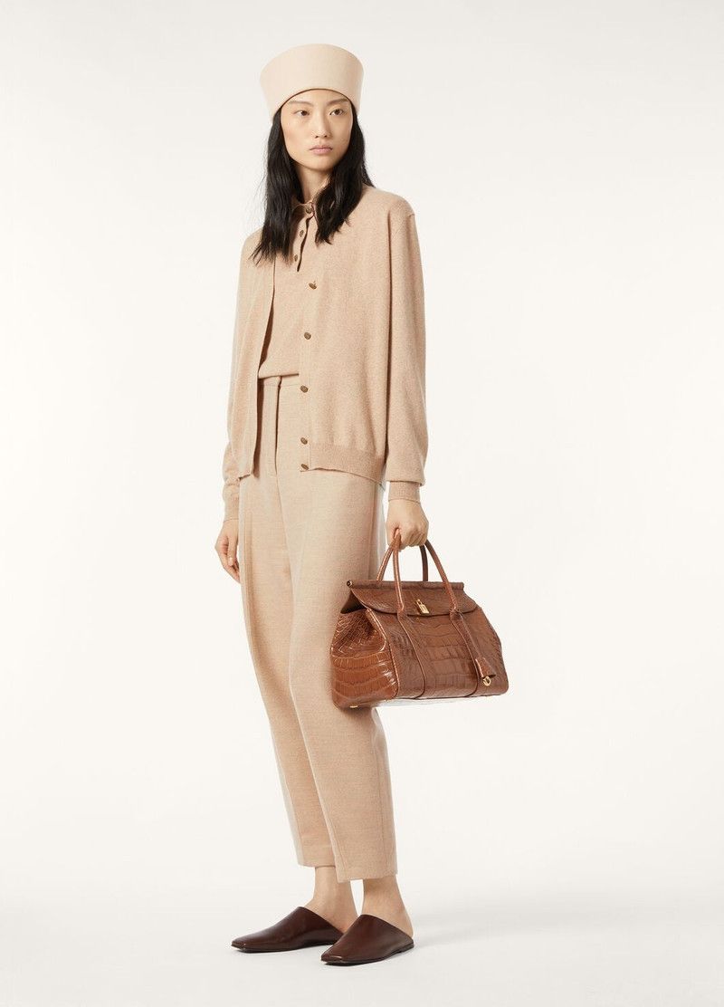 Loro Piana o1srvl11e0526 FAP2439 Classic Cardigan in Beige Size XS / US 0-2 / IT 36-38 - 2 Thumbnail