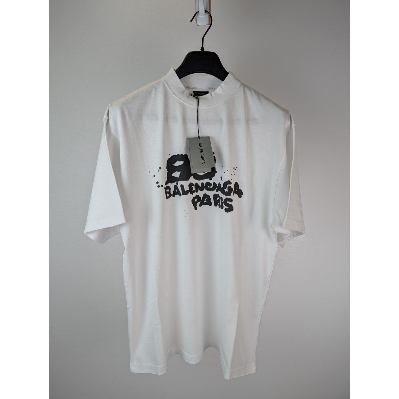 Balenciaga o1rshd1 Hand Drawn BB Icon Vintage Jersey Medium Fit T-Shirt Size US S / EU 44-46 / 1 - 8 Thumbnail