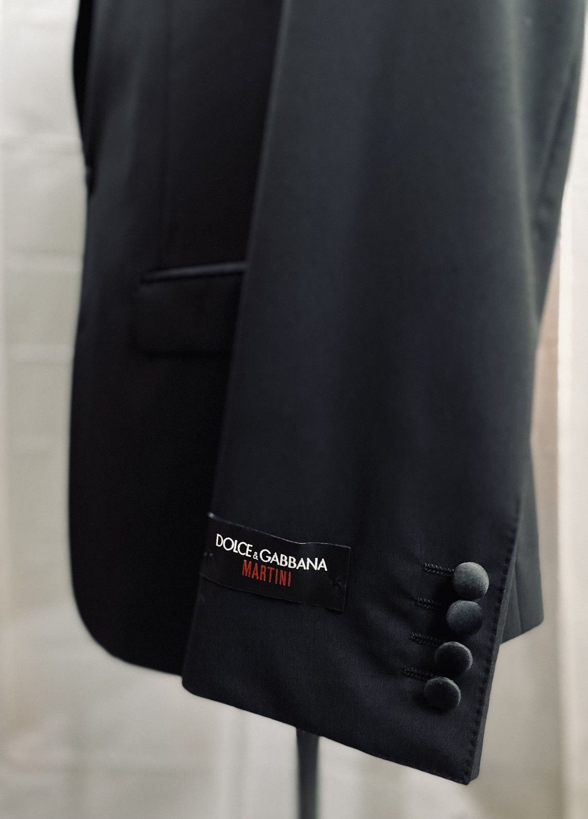 Dolce & Gabbana Dolce & Gabbana 🇮🇹 Black Notch Lapel 2btn Martini Tux 56R NWT Size 46R - 14 Thumbnail
