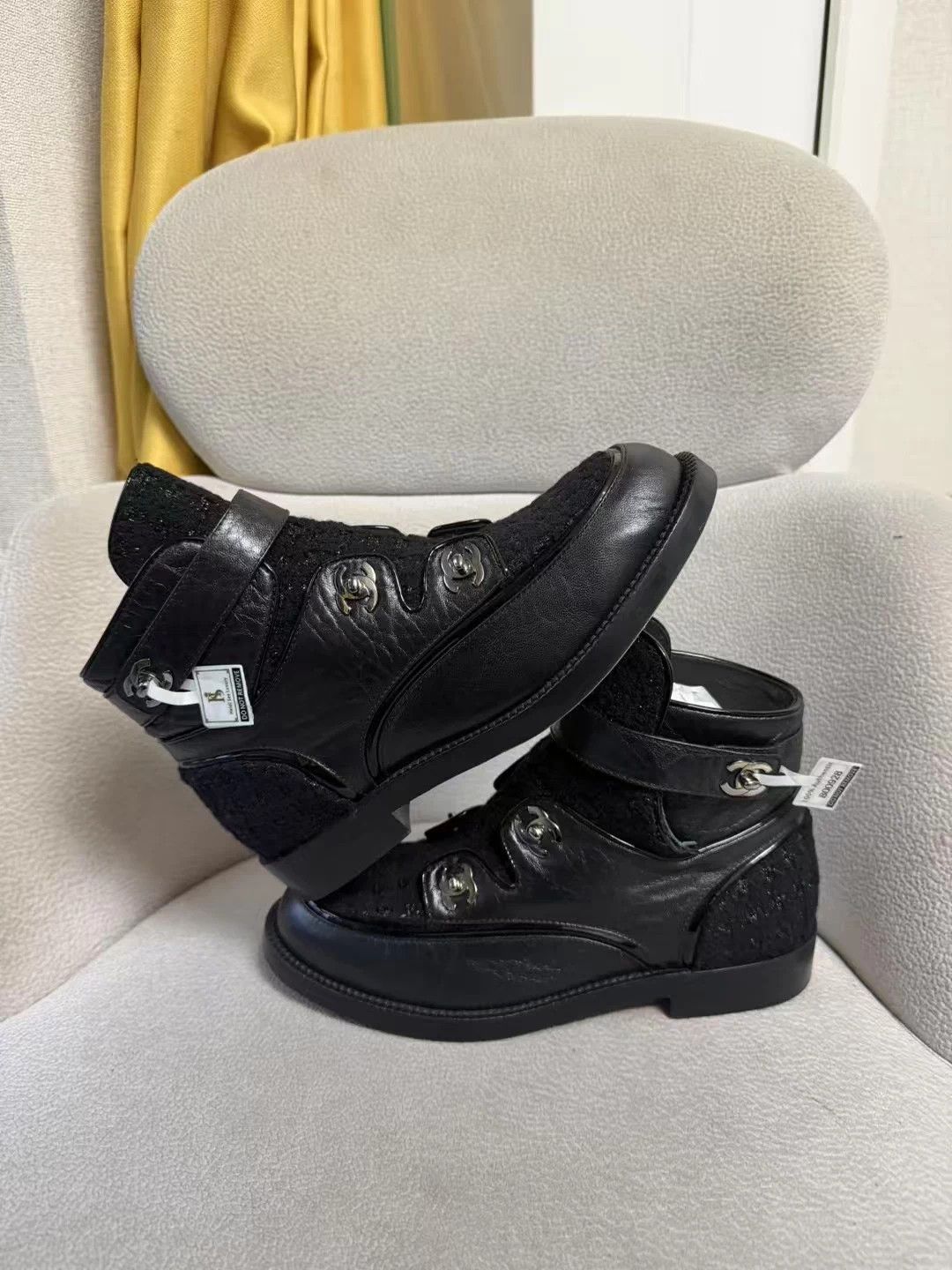 Chanel Chanel SS Logo Short Boot Black Color Block 37.5 EU 99New Size US 6.5 / IT 36.5 - 5 Thumbnail