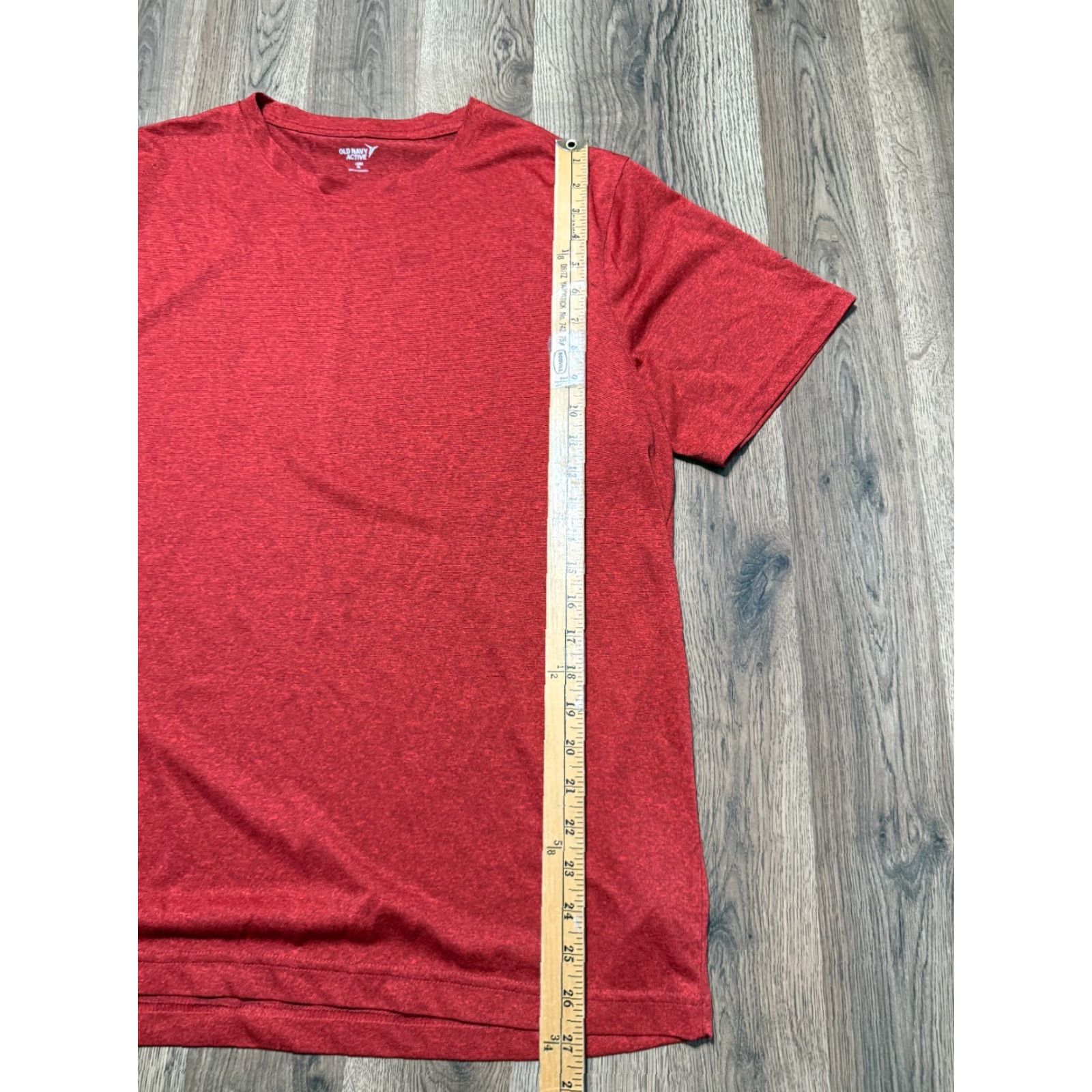 Old Navy Old Navy Active Shirt Men XL Red CORE Athletic Wear T-Shirt Short Sleeve Crew Neck Cotton Knit Regular Size US XL / EU 56 / 4 - 7 Thumbnail