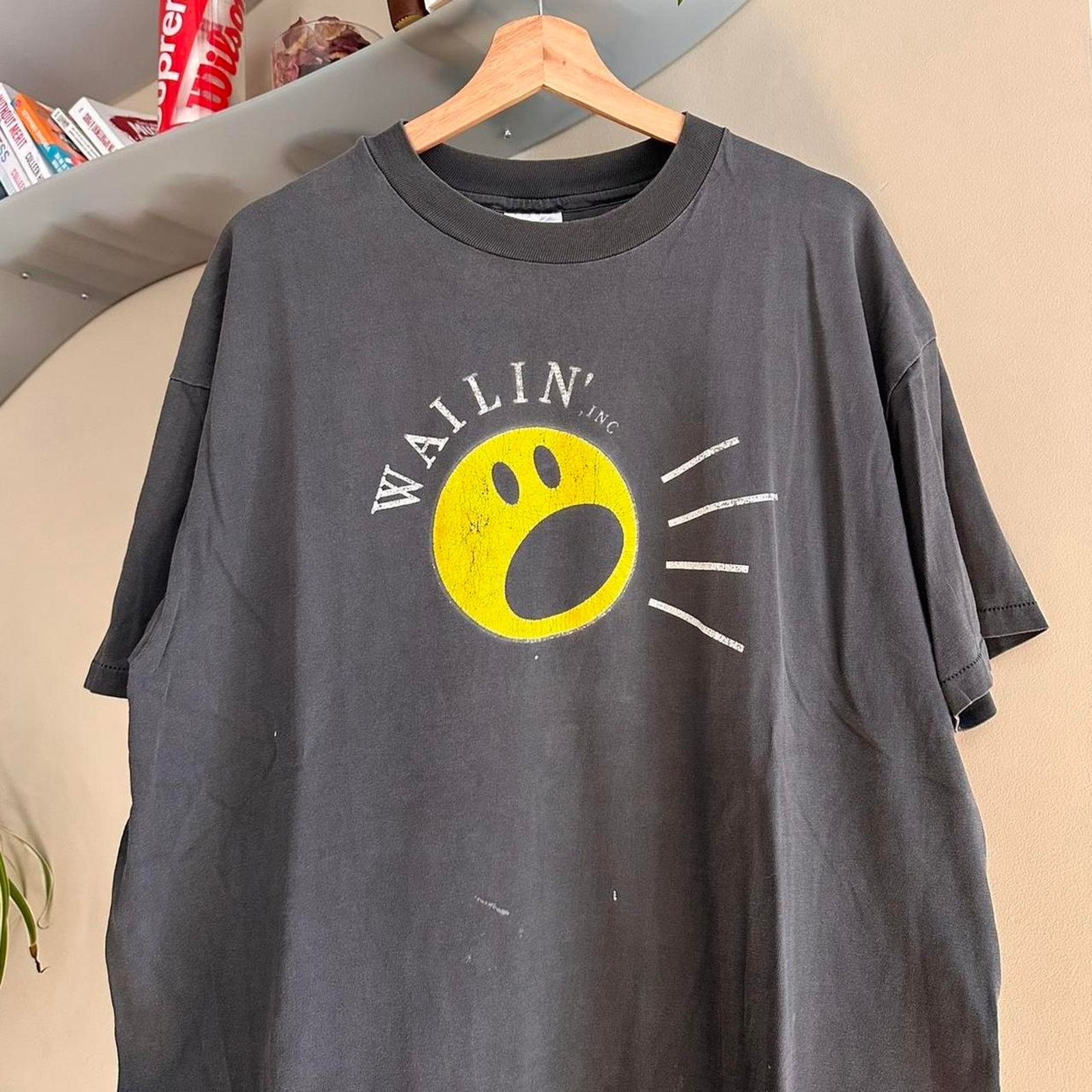 Hanes × Vintage Vintage 90s Wailin Inc Smiley Face Shirt Size US XL / EU 56 / 4 - 2 Thumbnail