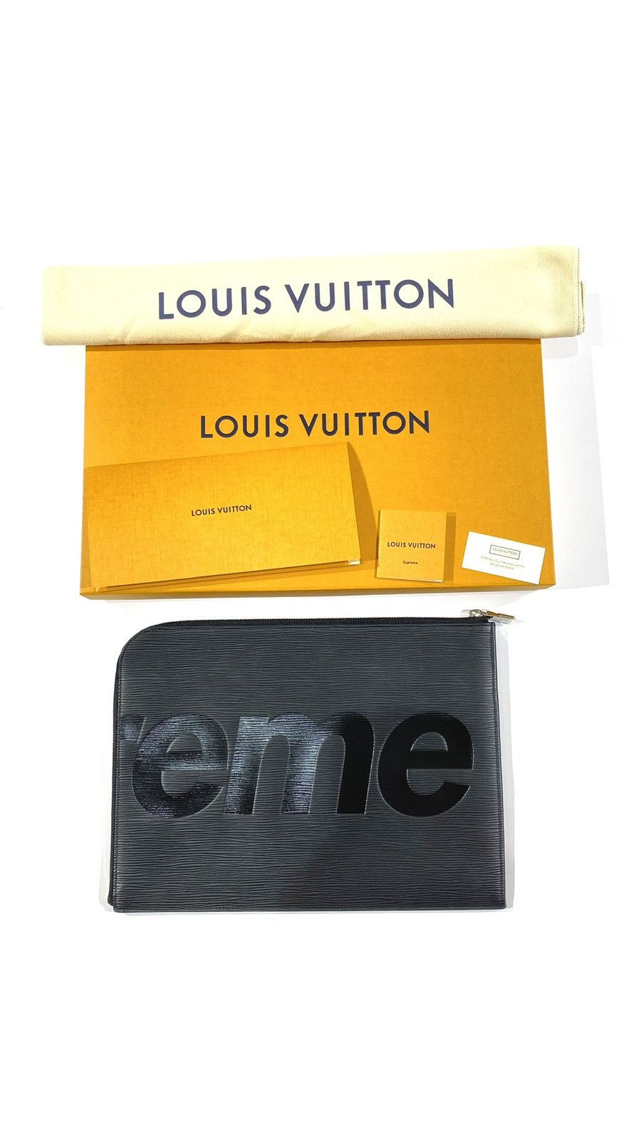 Louis Vuitton × Supreme Louis Vuitton X Supreme Pochette Black EPI Leather Size ONE SIZE - 3 Thumbnail
