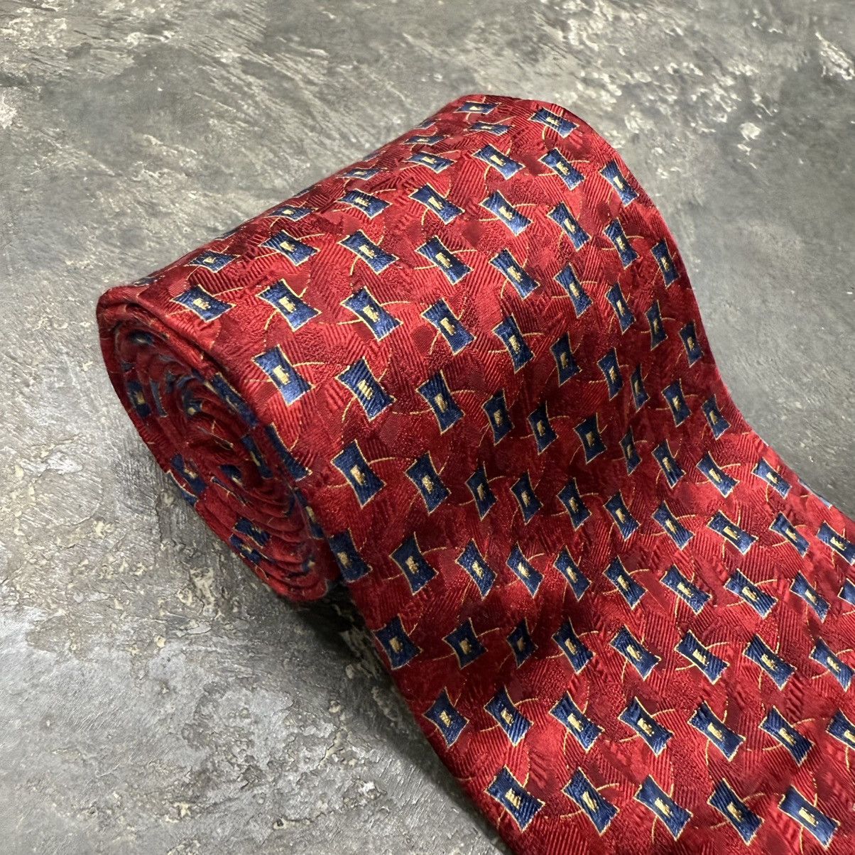 Roundtree & Yorke Vintage Roundtree & Yorke Handmade Silk Tie USA Preppy Size ONE SIZE - 2 Thumbnail