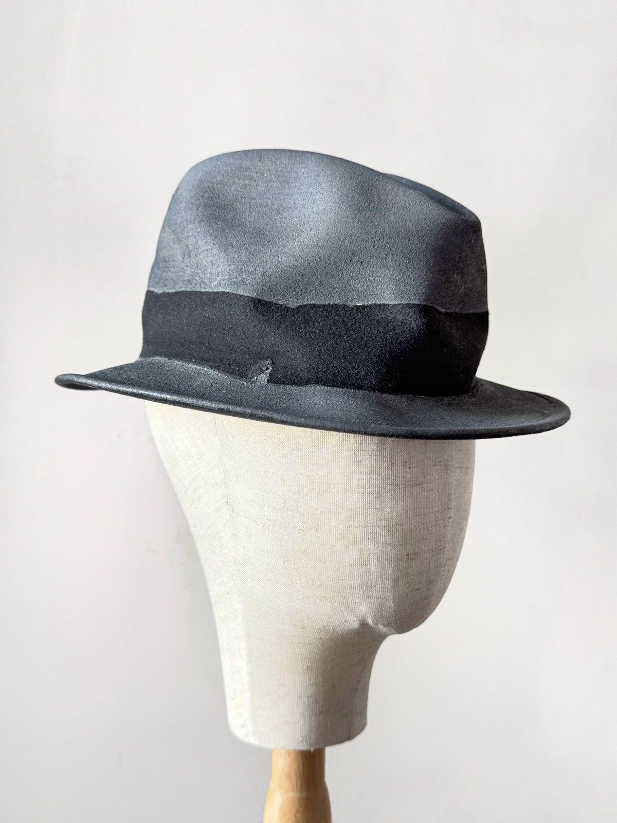 Maison Margiela ⓪⑩ Artisanal White Painted Hat | Grailed
