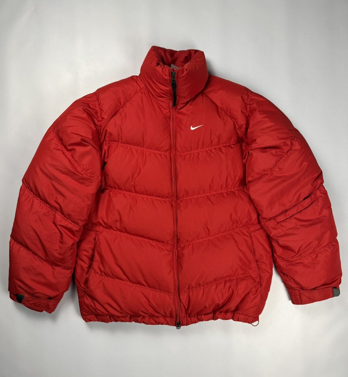 Nike Vintage Nike Puffer Red Down Jacket Y2K Size L Size US L / EU 52-54 / 3 - 1 Thumbnail