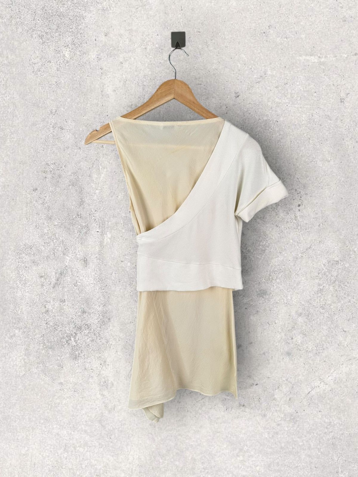 Brunello Cucinelli Brunello Cucinelli Asymmetrical Sleeve Dress Size XS / US 0-2 / IT 36-38 - 2 Thumbnail