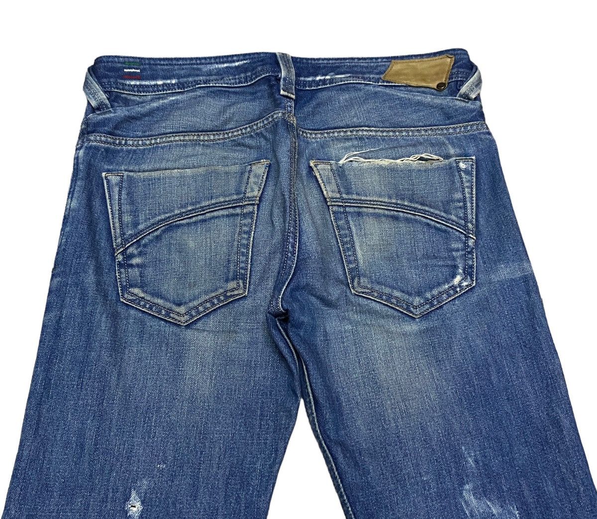 Diesel Rare Design Vintage Brand Diesel Ripped Jeans 1990s Size US 27 - 4 Thumbnail