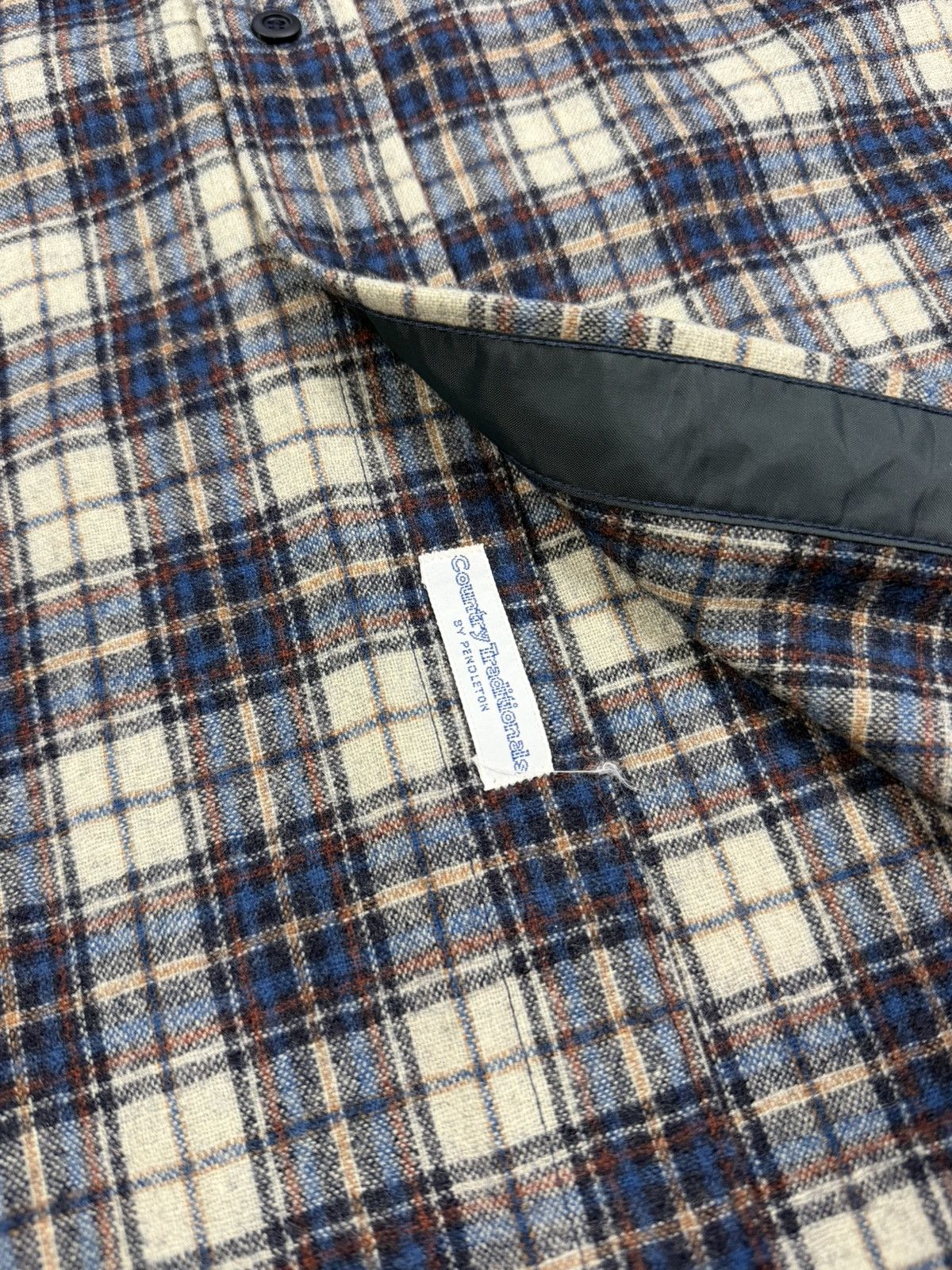Pendleton Vintage Pendleton Shirt Blue Plaid Wool Country Traditionals Size US M / EU 48-50 / 2 - 9 Thumbnail