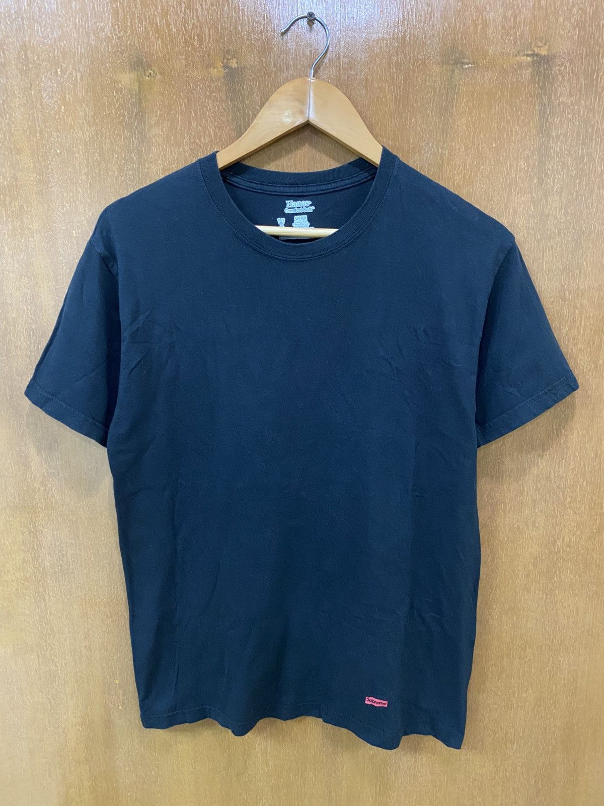 Hanes × Supreme Supreme x Hanes Plain Basic Tee Size US S / EU 44-46 / 1 - 2 Thumbnail