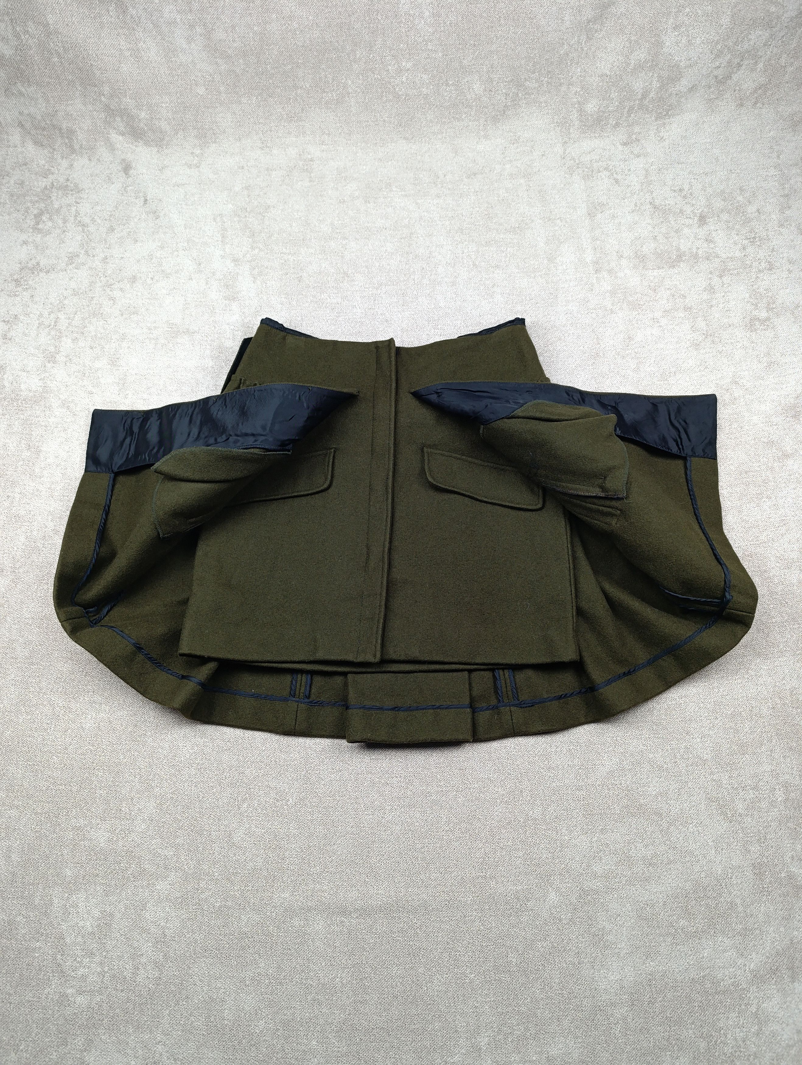 Miu Miu MIU-MIU CHOPPY WOOL PLEATED DARK GREENISH BROWN SKIRT Size 25" / US 0 / IT 36 - 2 Thumbnail