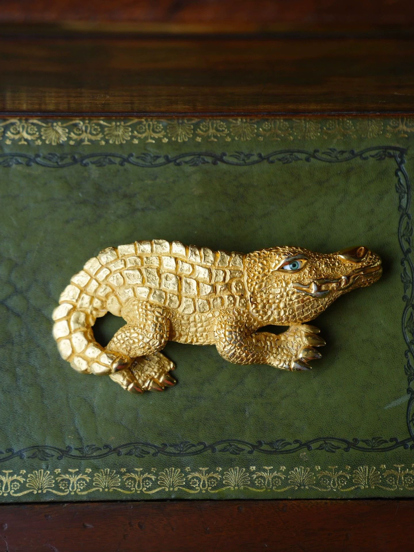 Other Margarita Barrera Vintage 24k Gold Croc Belt Buckle 1990s Size ONE SIZE - 4 Thumbnail