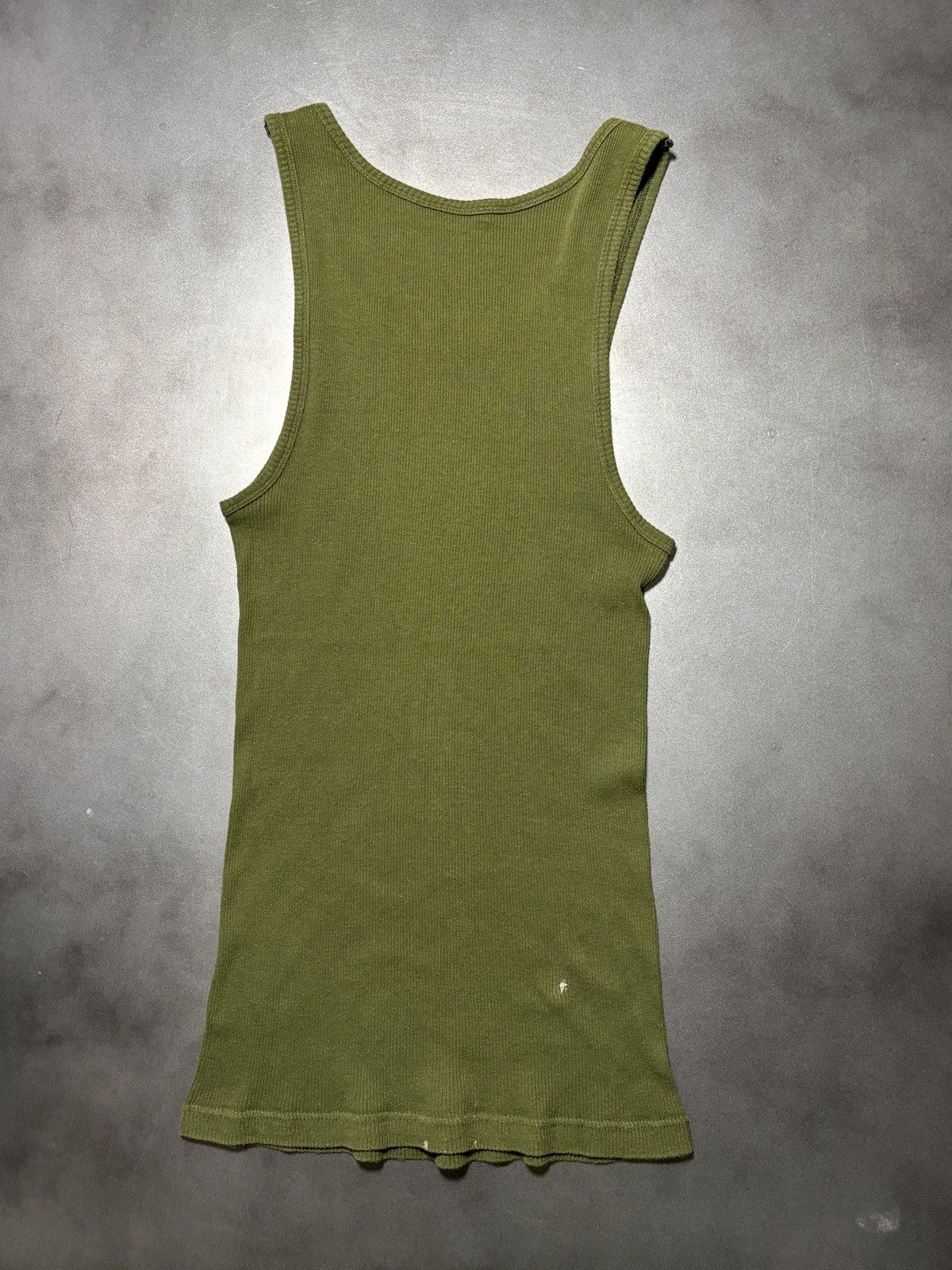 Hanes 2000s Vintage Hanes Tank Top Blank Drab Army Green 90s Size US M / EU 48-50 / 2 - 4 Thumbnail