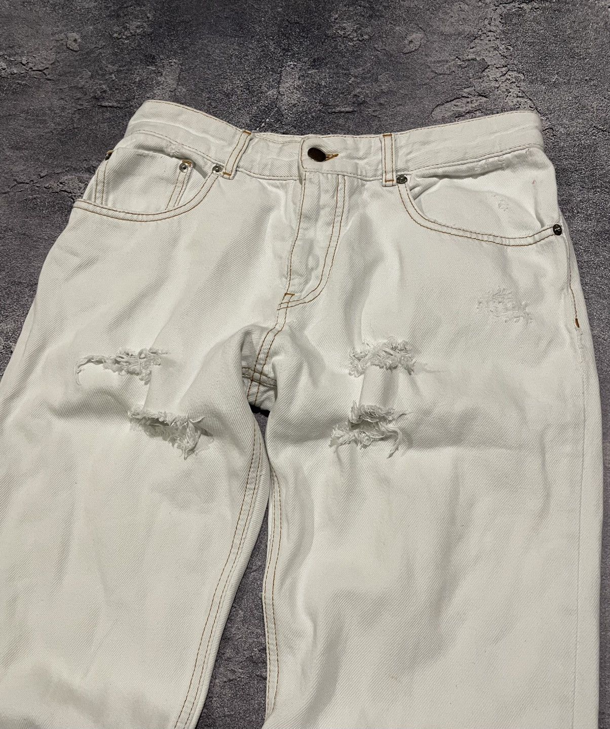 Designer Vintage MM6 Maison Margiela White Distressed Pants Jeans Size 28" / US 6 / IT 42 - 4 Thumbnail