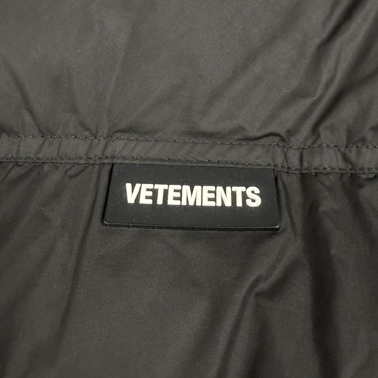Vetements VETEMENTS Black Down ‘Limited Edition’ Puffer Jacket Size US S / EU 44-46 / 1 - 2 Thumbnail