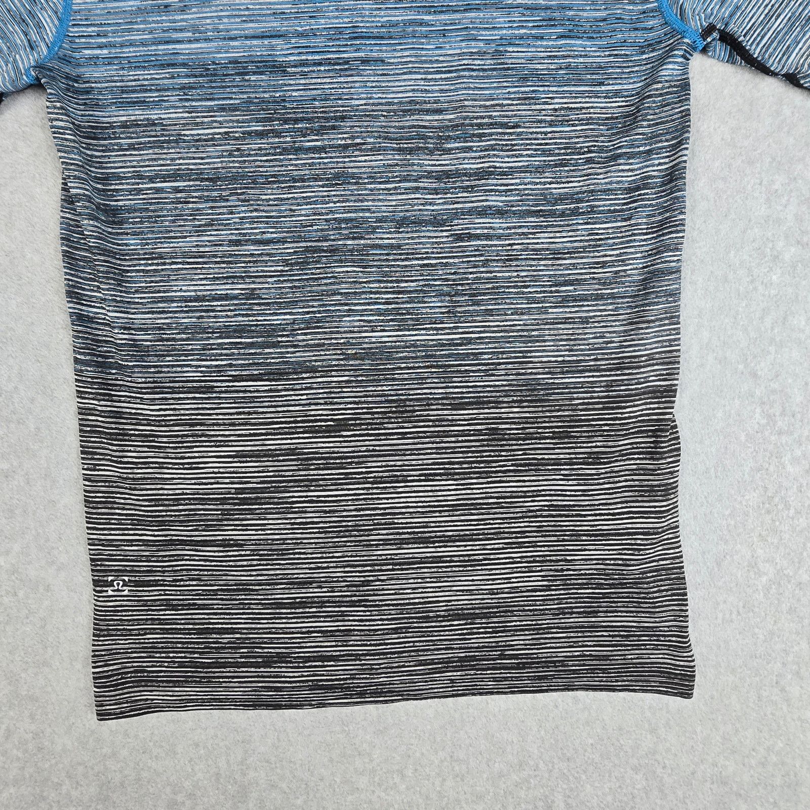 Lululemon Lululemon Small Metal Vent Tech Long-Sleeve Shirt Blue Black Size US S / EU 44-46 / 1 - 8 Thumbnail