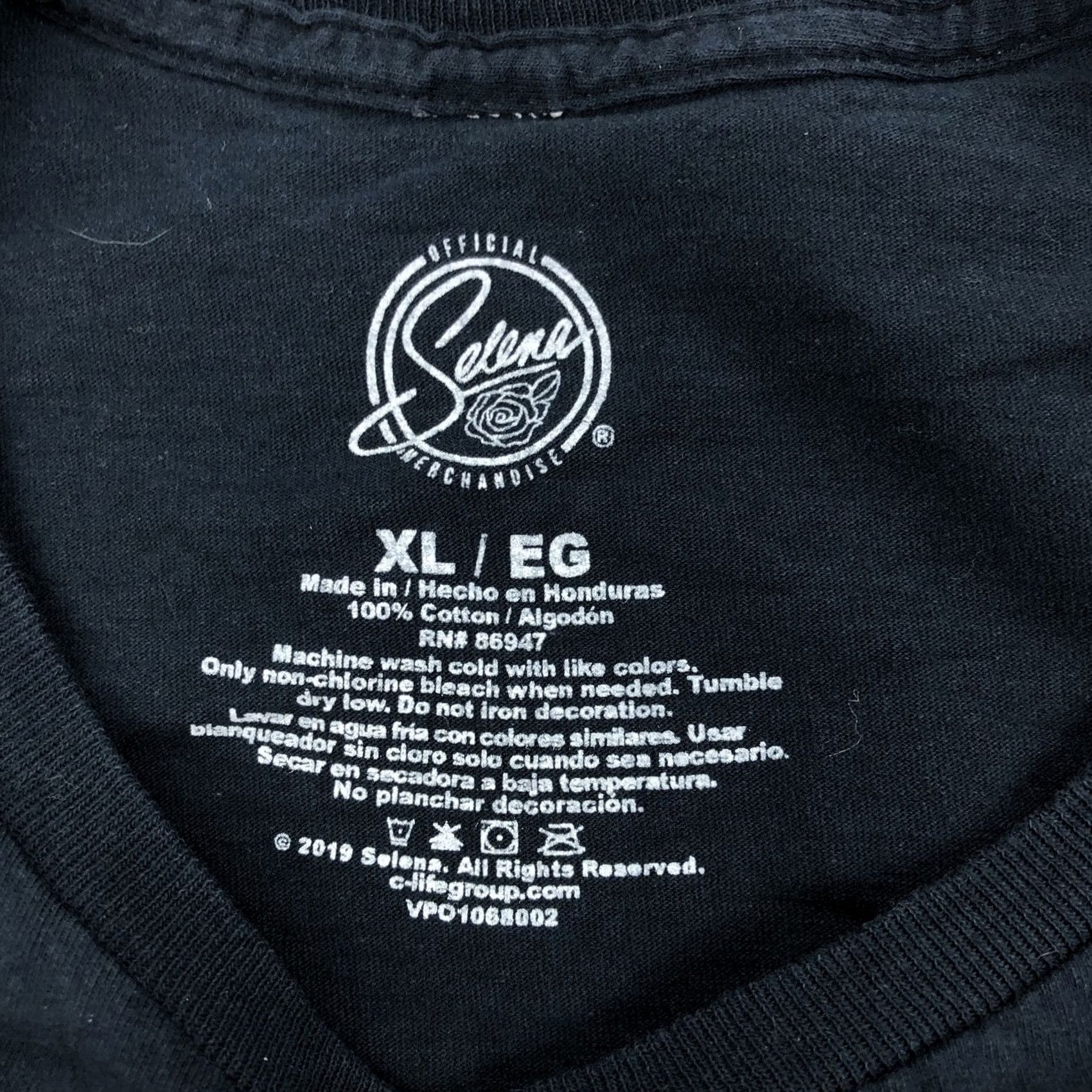 Vintage Selena Official Merchandise Graphic T-Shirt Men XL 100% Cotton Black Crew Neck Short Sleeve Size US XL / EU 56 / 4 - 6 Thumbnail