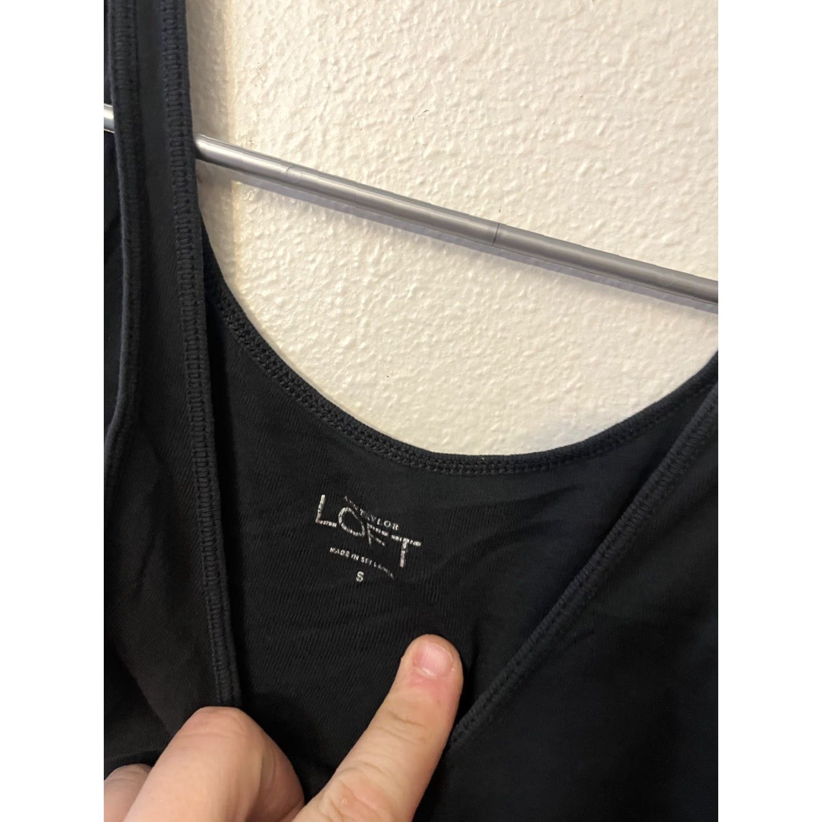 Loft Black Loft Women's Tank Top Size S Cotton GUC. User: Black Loft Women's Tank Top Size S Cotton GUC. Size S / US 4 / IT 40 - 2 Thumbnail