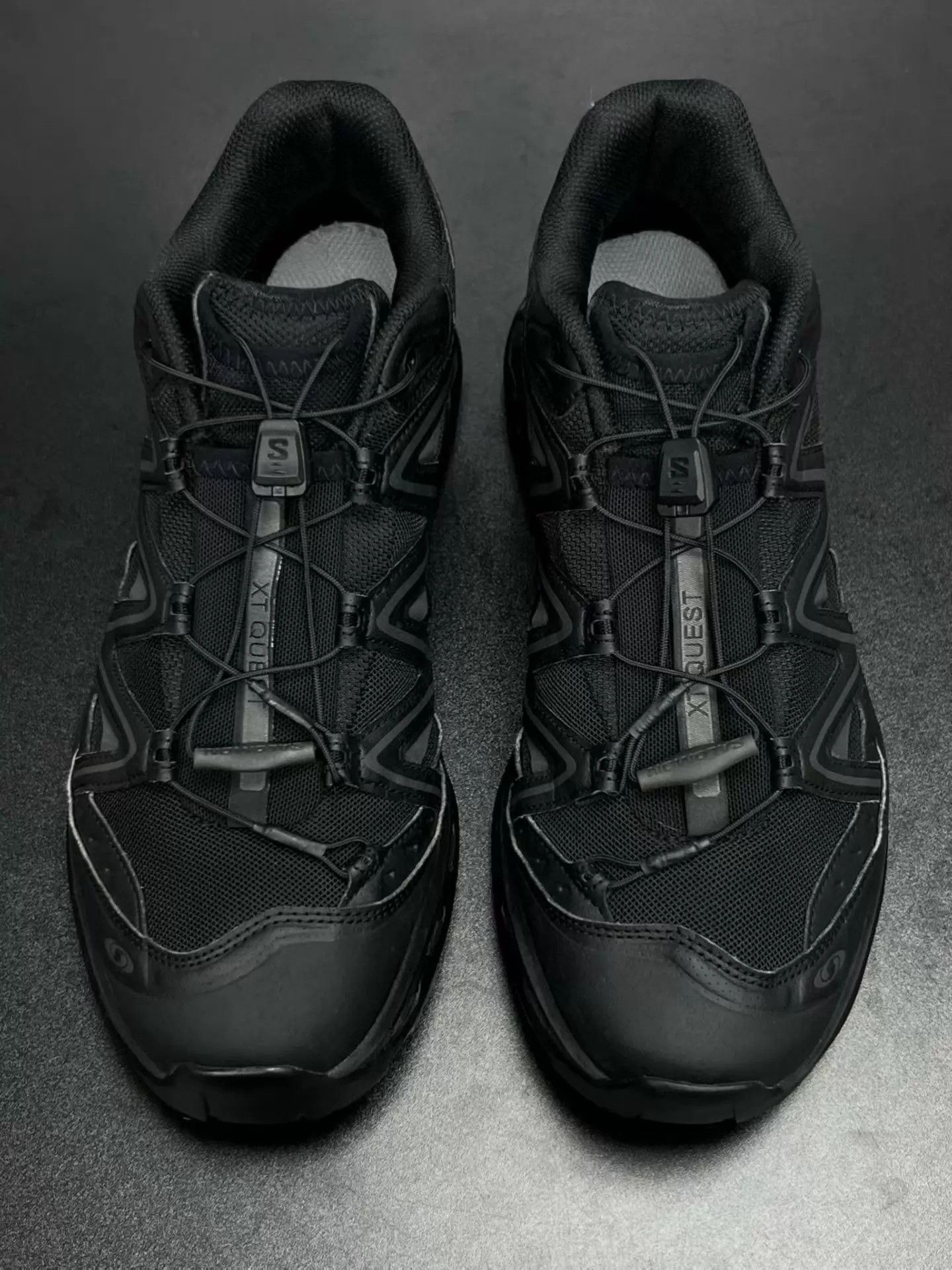 Salomon Salomon XT-Quest Black 42.5EU Nearnew Trail Shoes Size US 9.5 / EU 42-43 - 3 Thumbnail