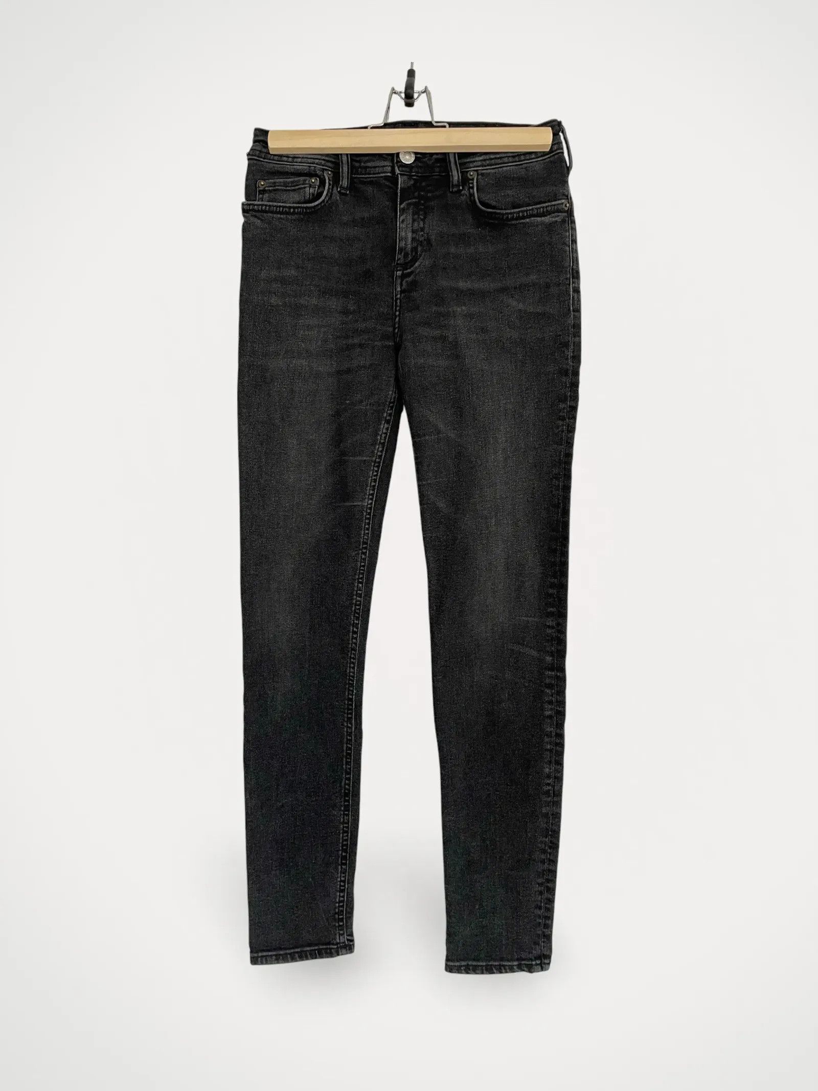 Acne Studios Acne Studios Clim Used Blk Jeans Size 25" / US 0 / IT 36 - 1 Thumbnail