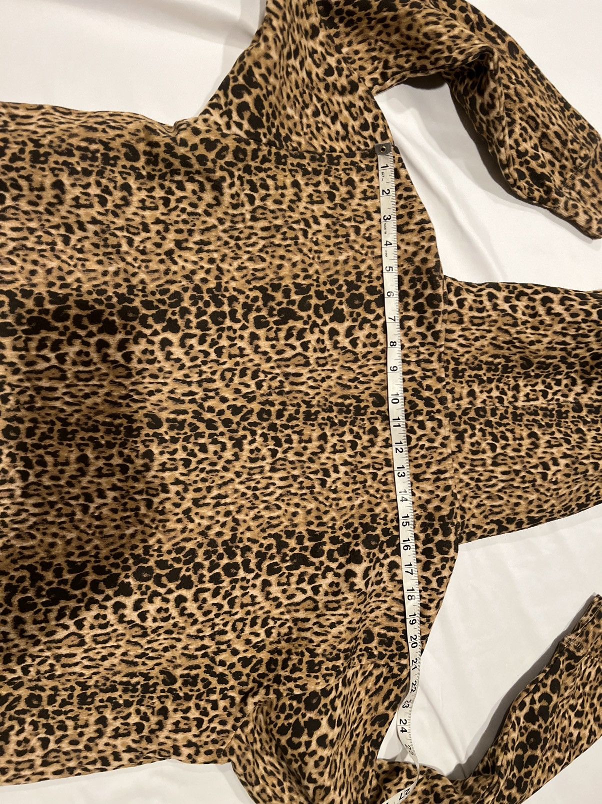 Saint Laurent Paris Saint Laurent men’s leopard print hoodie. XXL $1090 Size US XXL / EU 58 / 5 - 6 Thumbnail