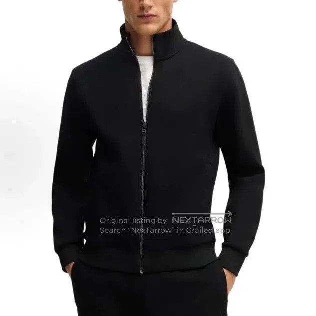 Louis Vuitton Louis Vuitton Embossed dark pattern full logo jacket Size US L / EU 52-54 / 3 - 7 Thumbnail