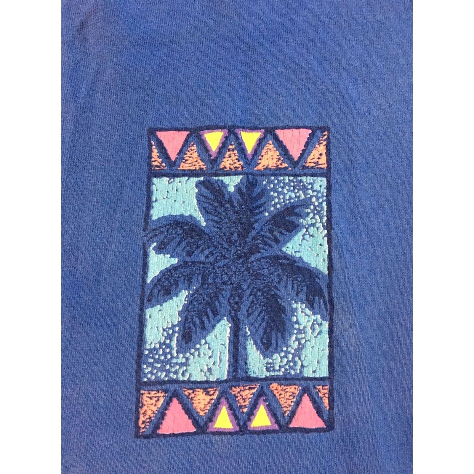 Vintage VINTAGE 90s Tropical Threads Faded All Over Print Surf Shirt M Blue Nike? Size US M / EU 48-50 / 2 - 3 Thumbnail