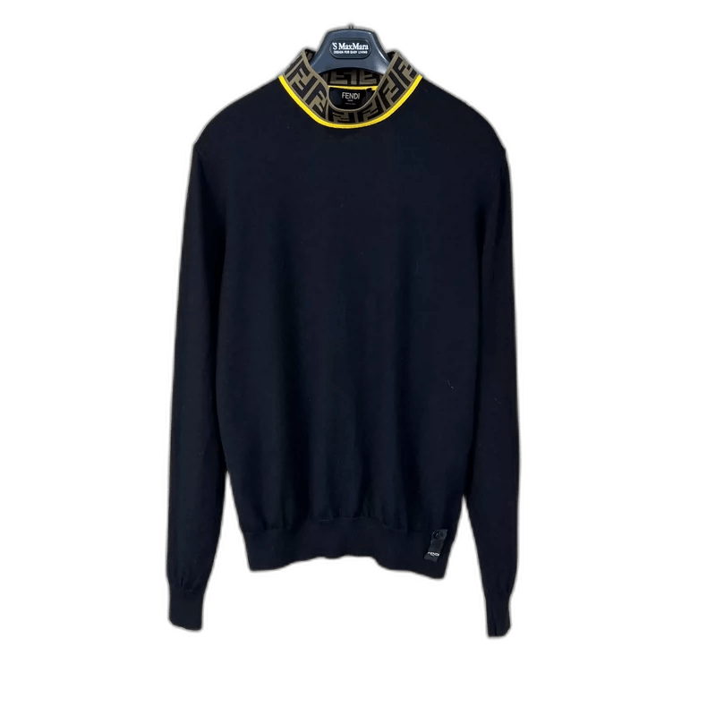 Fendi Fendi Black Knit Sweater with Logo Collar Size L / US 10 / IT 46 - 1 Thumbnail
