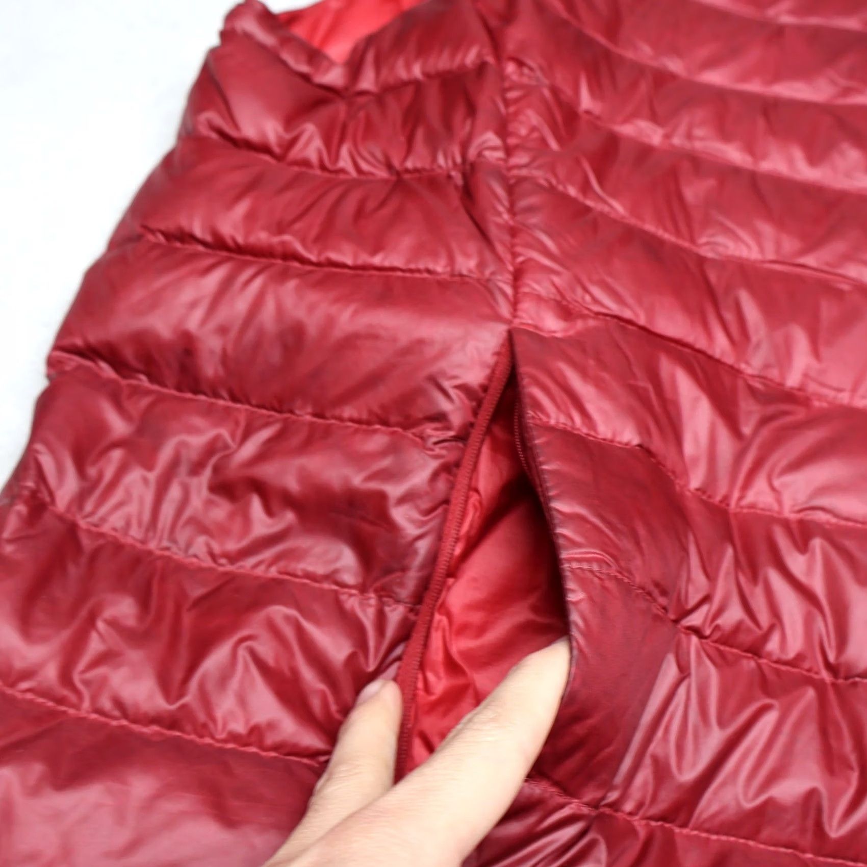 Vintage VINTAGE REI Down Vest Mens XL Red Full Zip Quilted Lightweight Puffer Winter Simulated Gorpcore Casual Travel Size US XL / EU 56 / 4 - 2 Thumbnail