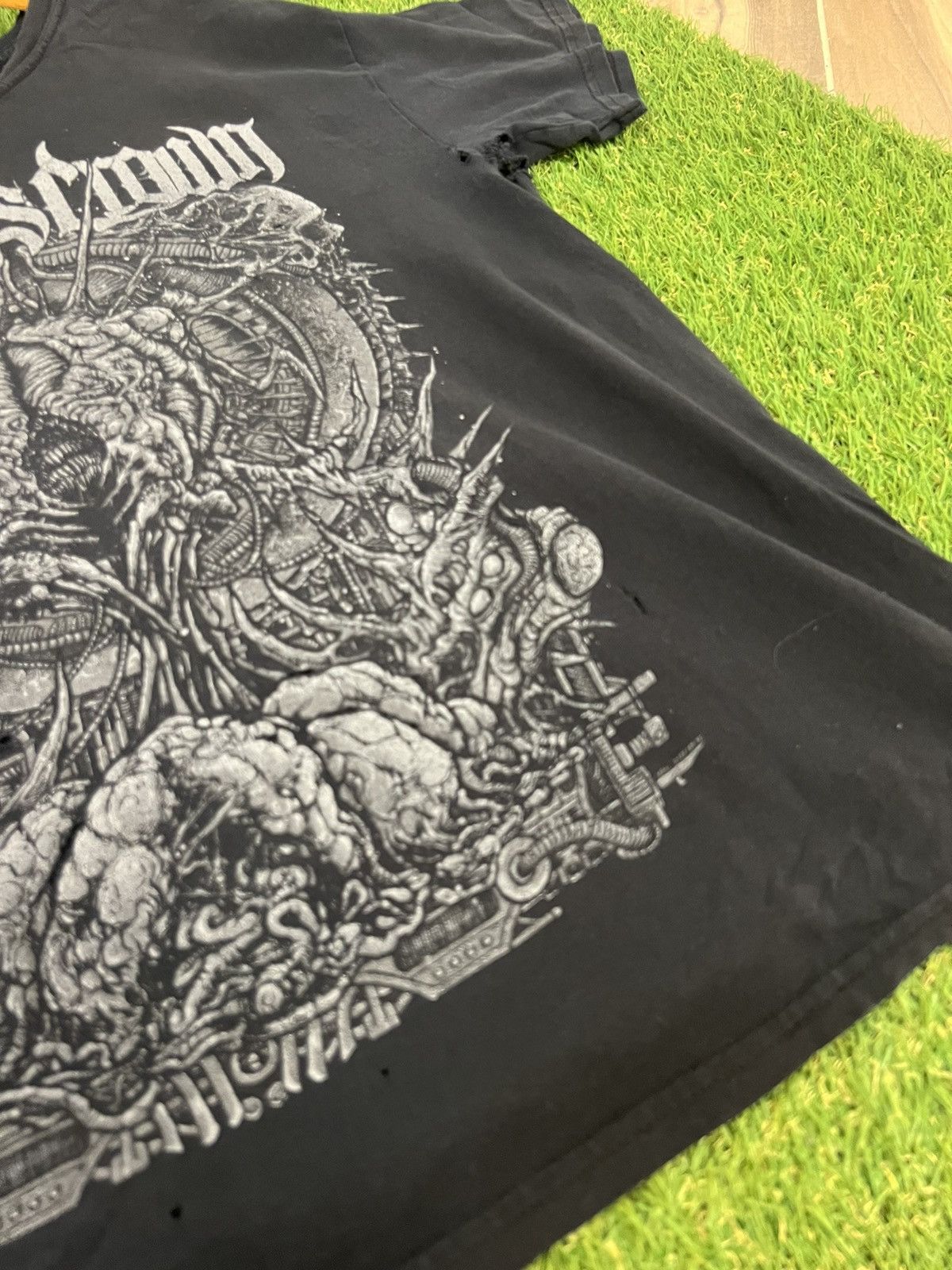 Band Tees × Vintage Aversions Crown vintage rock metal band tee Size US L / EU 52-54 / 3 - 6 Thumbnail