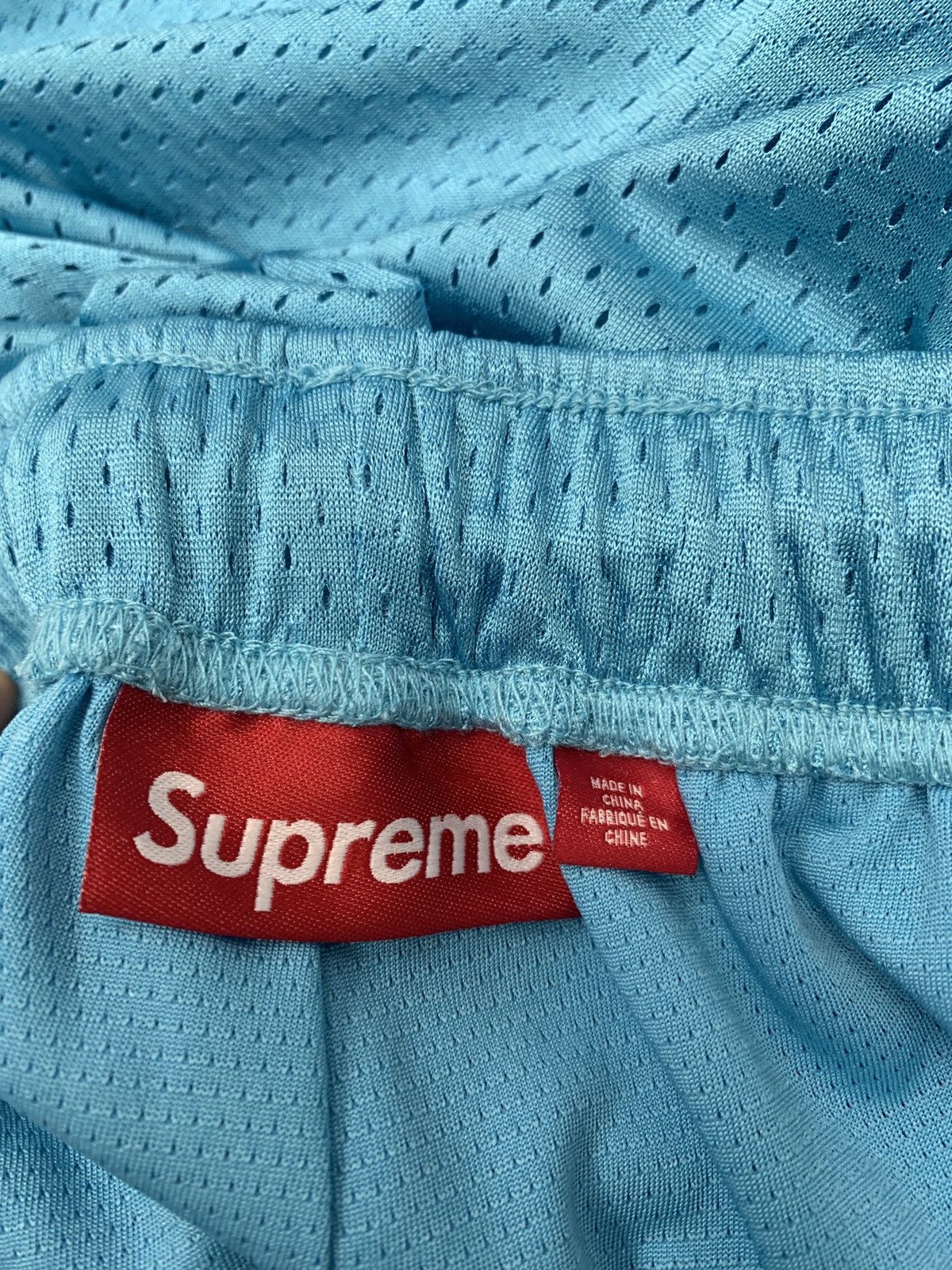 Supreme Supreme Small Box Baggy Mesh Short (SS25) "Light Blue” Size US 32 / EU 48 - 3 Thumbnail