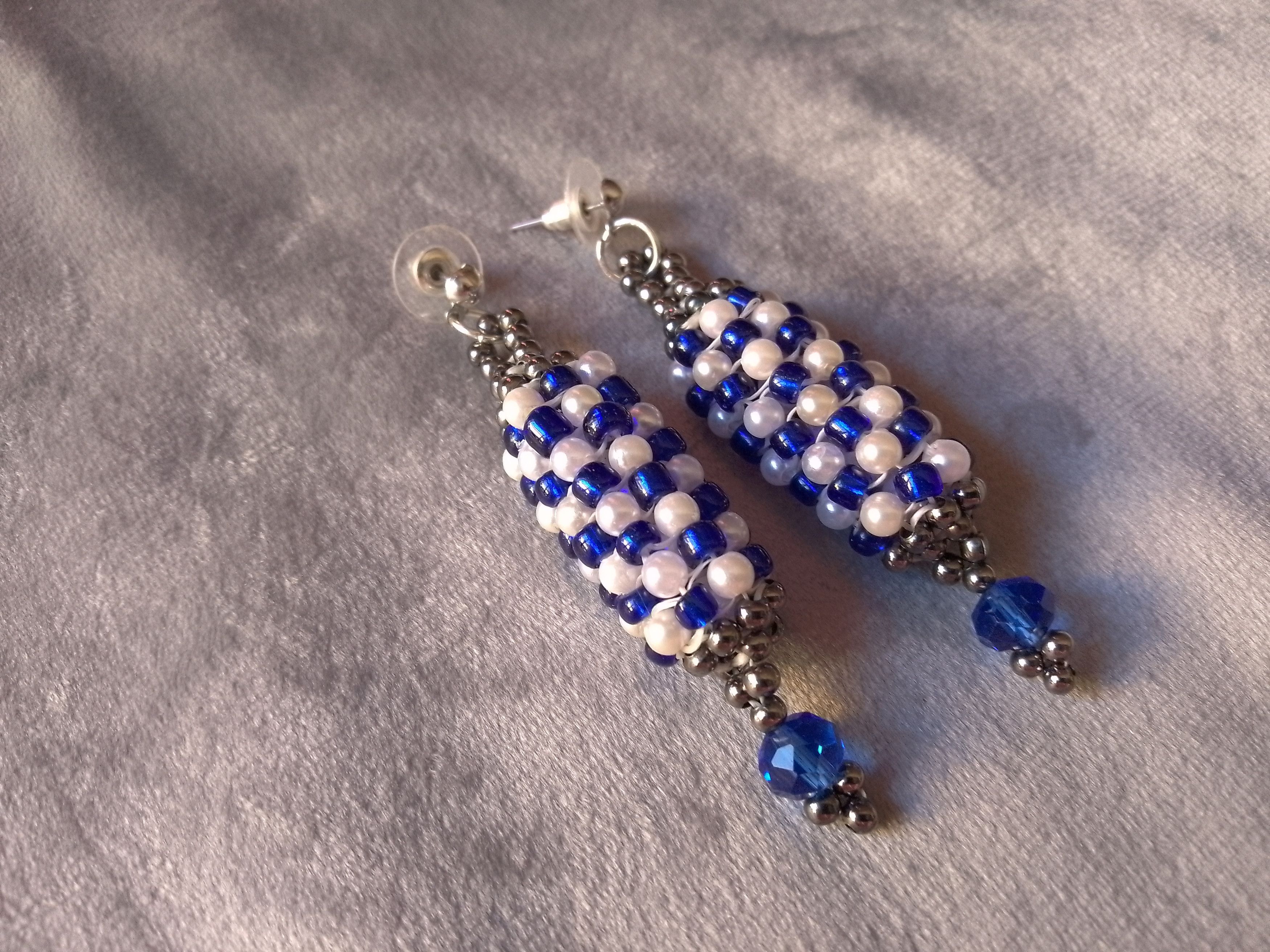Handmade Earrings Vintage Style Chessboard Pattern Blue Crystal Size ONE SIZE - 4 Thumbnail
