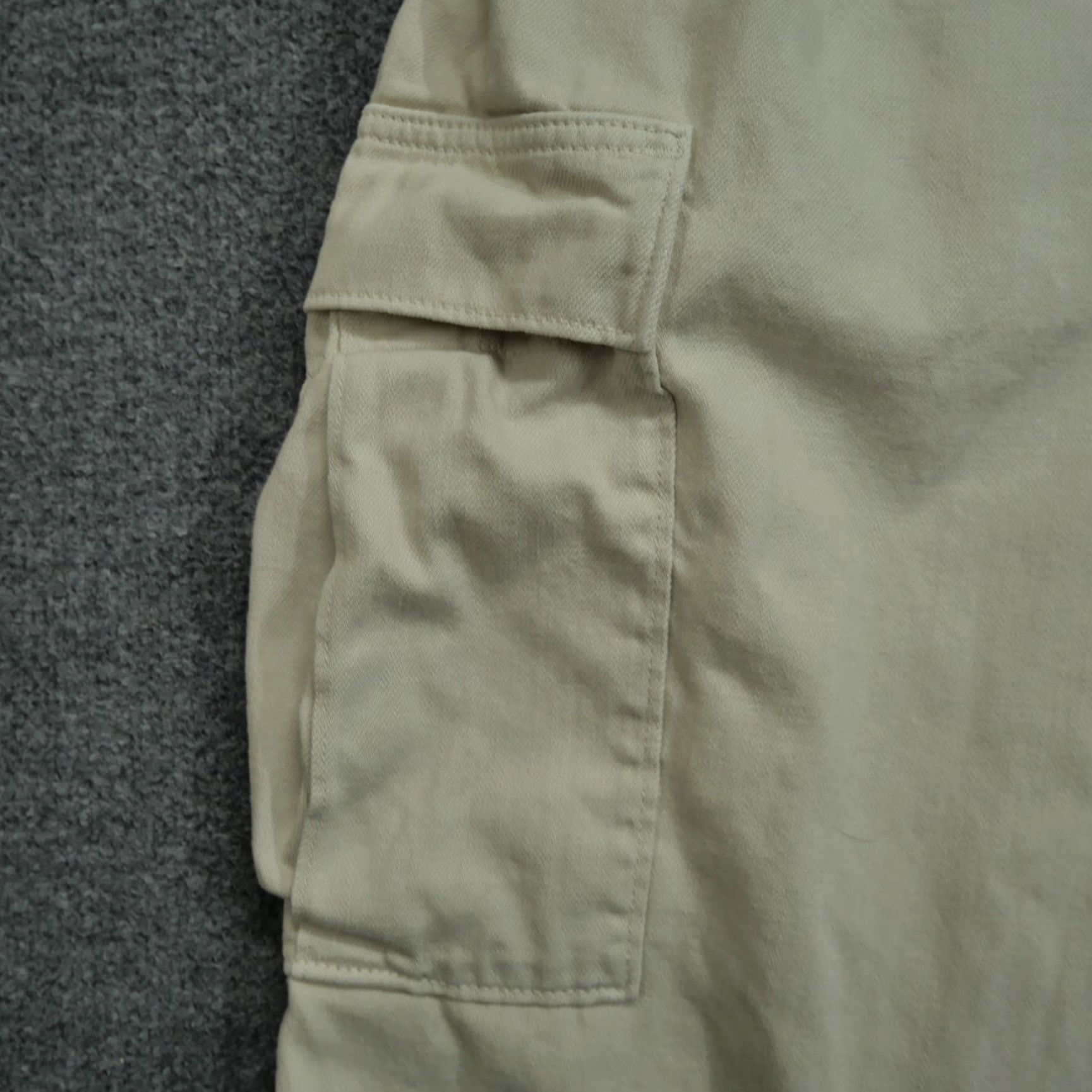 Banana Republic VINTAGE Banana Republic Pants Womens 34 18 Tan Cotton Cargo Baggy? Size 26" / US 2 / IT 38 - 3 Thumbnail