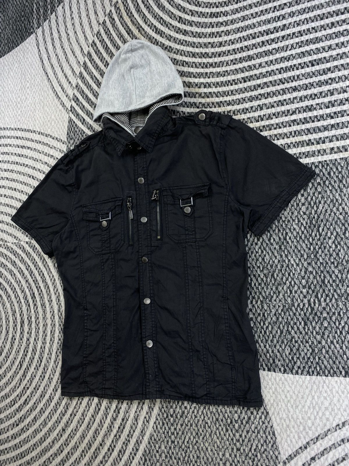 In The Attic Vtg In The Attic Shortsleeve Hooded Zipper Size US M / EU 48-50 / 2 - 4 Thumbnail
