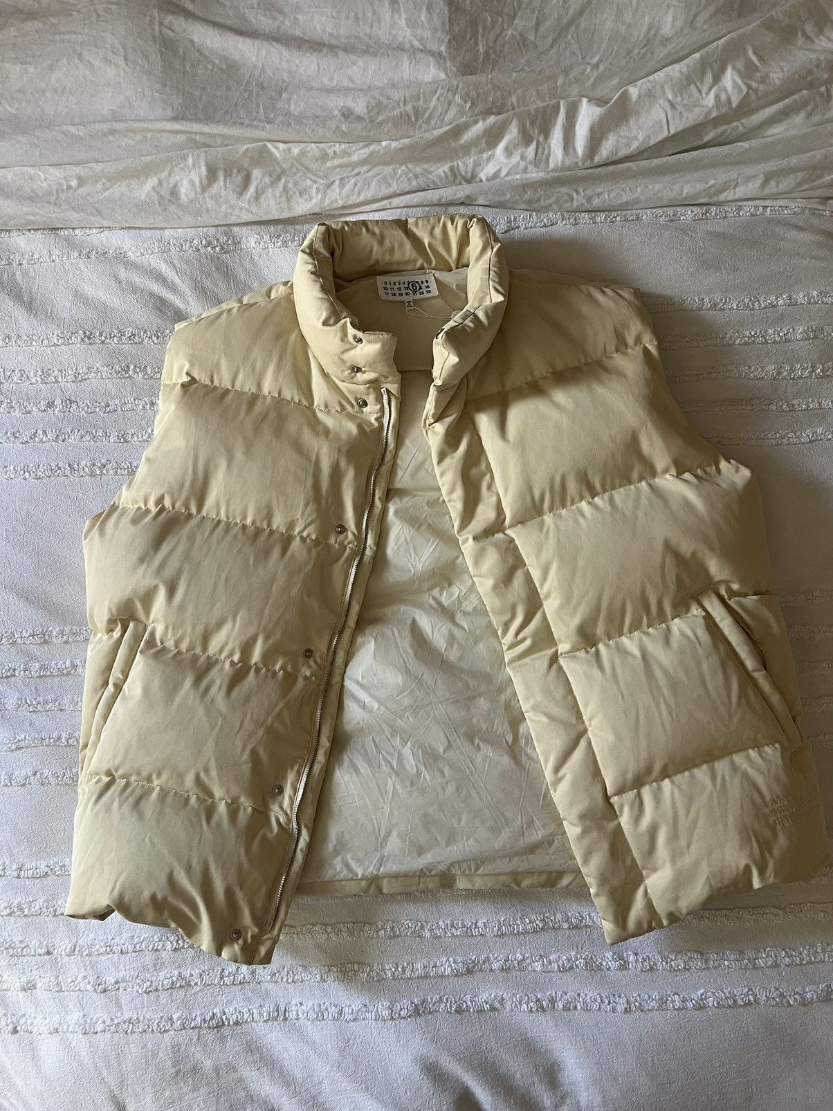 Maison Margiela HIGH NECK QUILTED GILET Size US L / EU 52-54 / 3 - 7 Thumbnail
