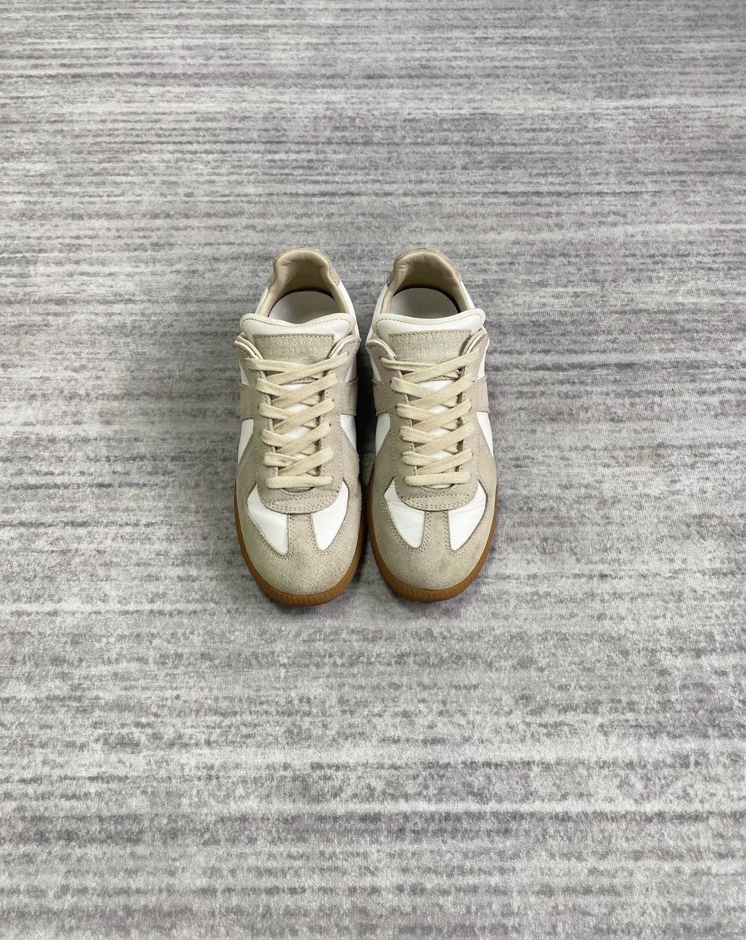 Maison Margiela Maison Margiela Beige Athletic Shoes Size 36.5 Size US 5.5 / EU 38 - 1 Thumbnail