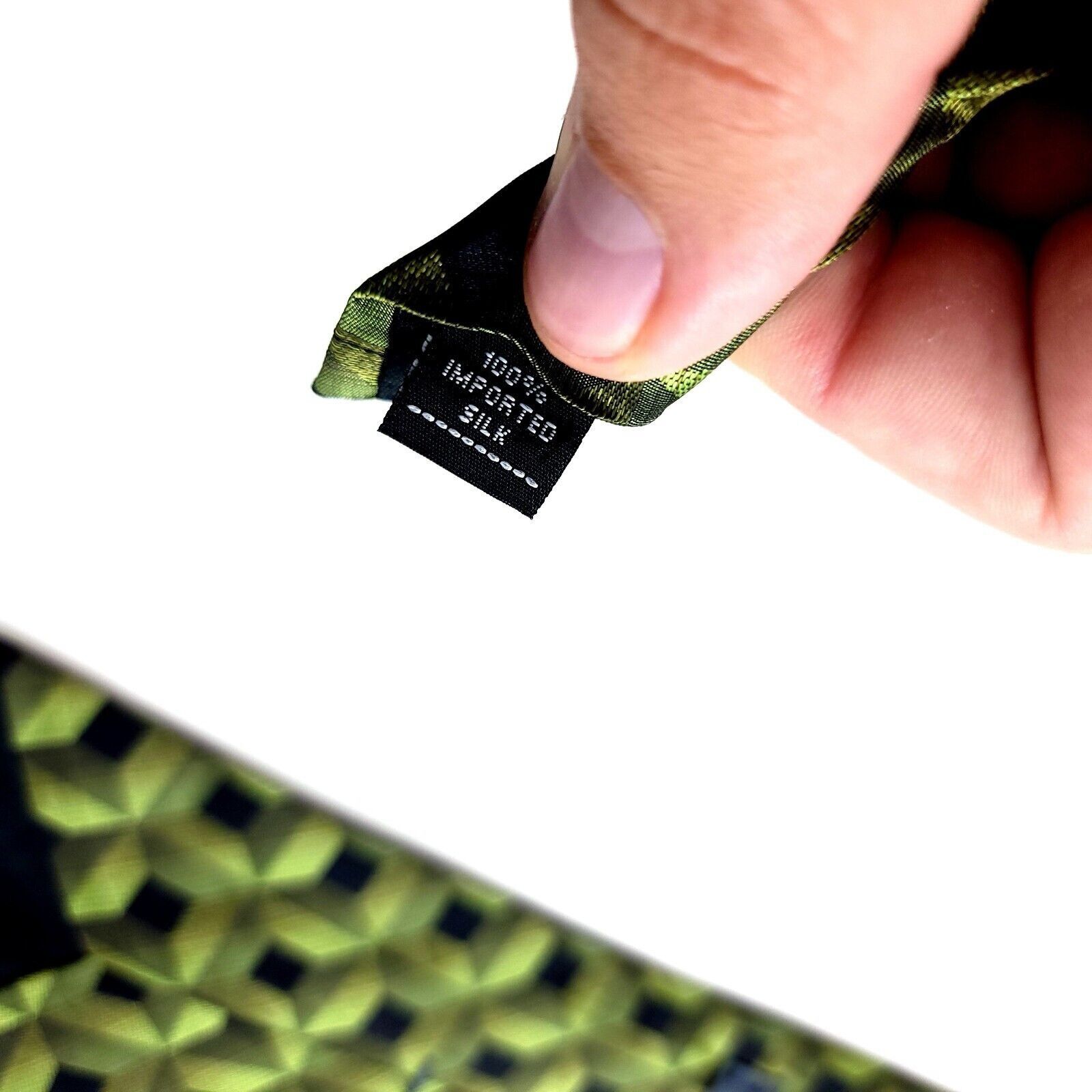 Arrow Arrow Green Black Geometric Woven Silk Tie Size ONE SIZE - 4 Thumbnail